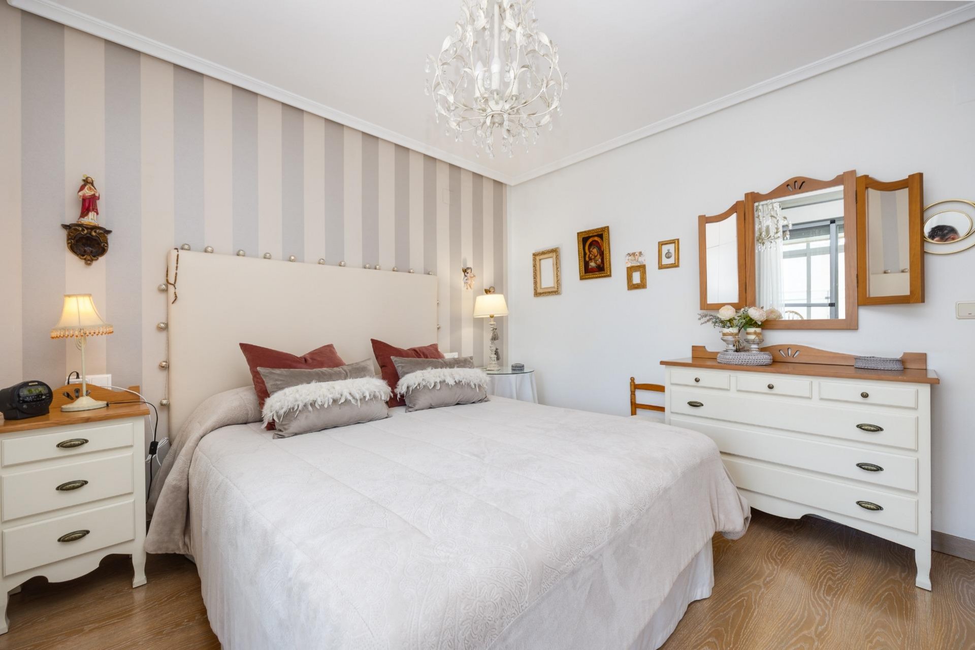 Återförsäljning - Takvåning -
Torrevieja - Centro