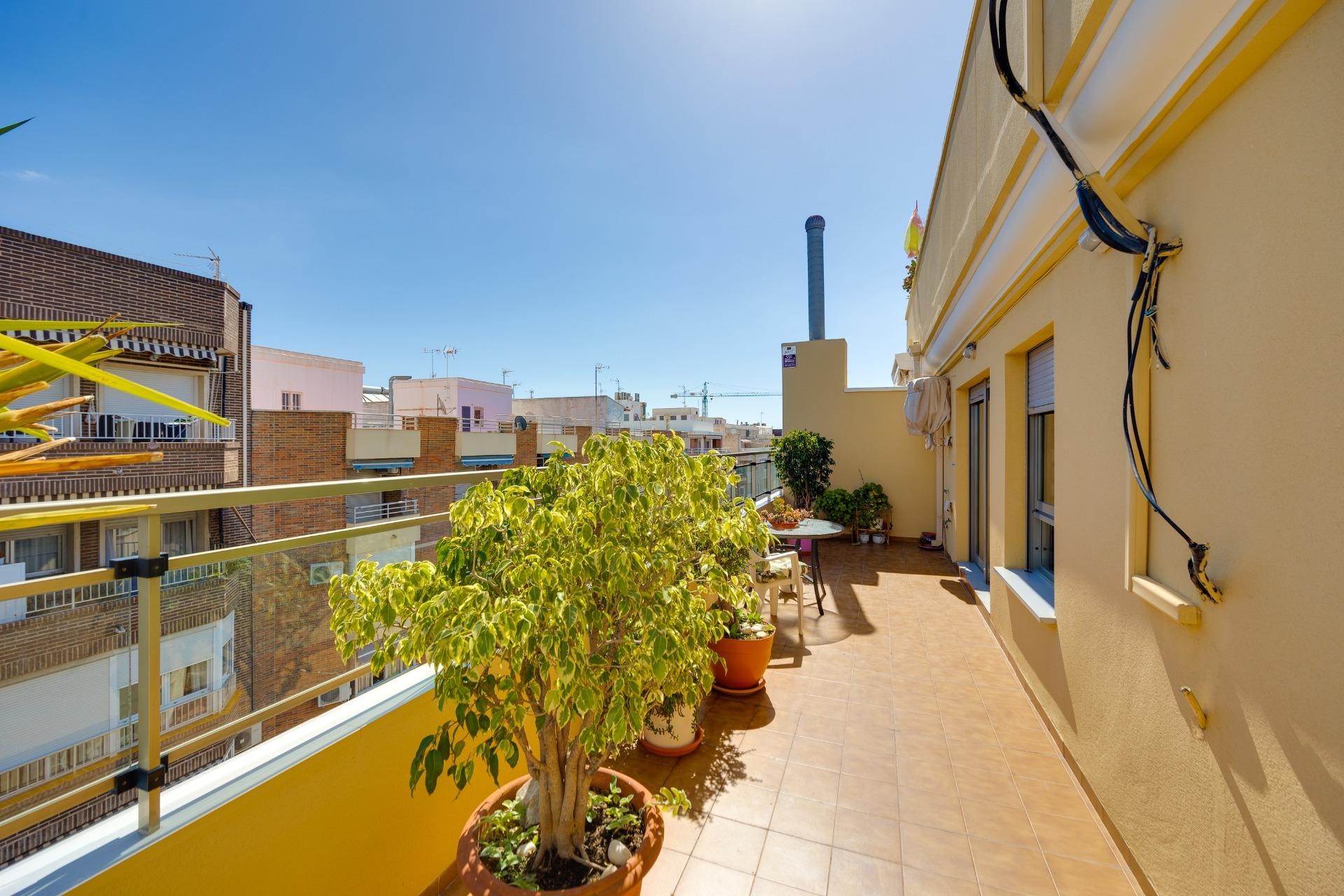 Återförsäljning - Takvåning -
Torrevieja - Centro