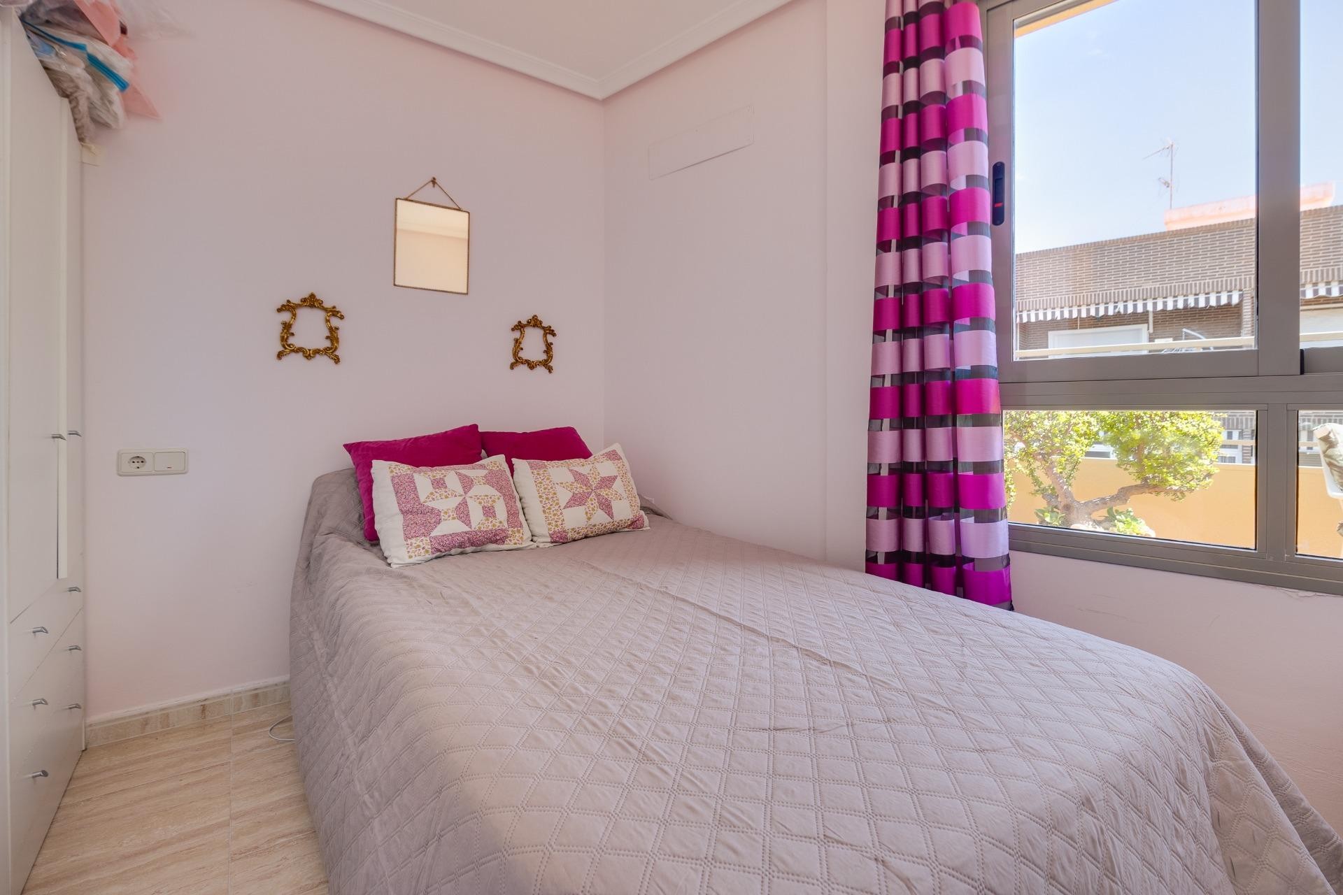 Återförsäljning - Takvåning -
Torrevieja - Centro