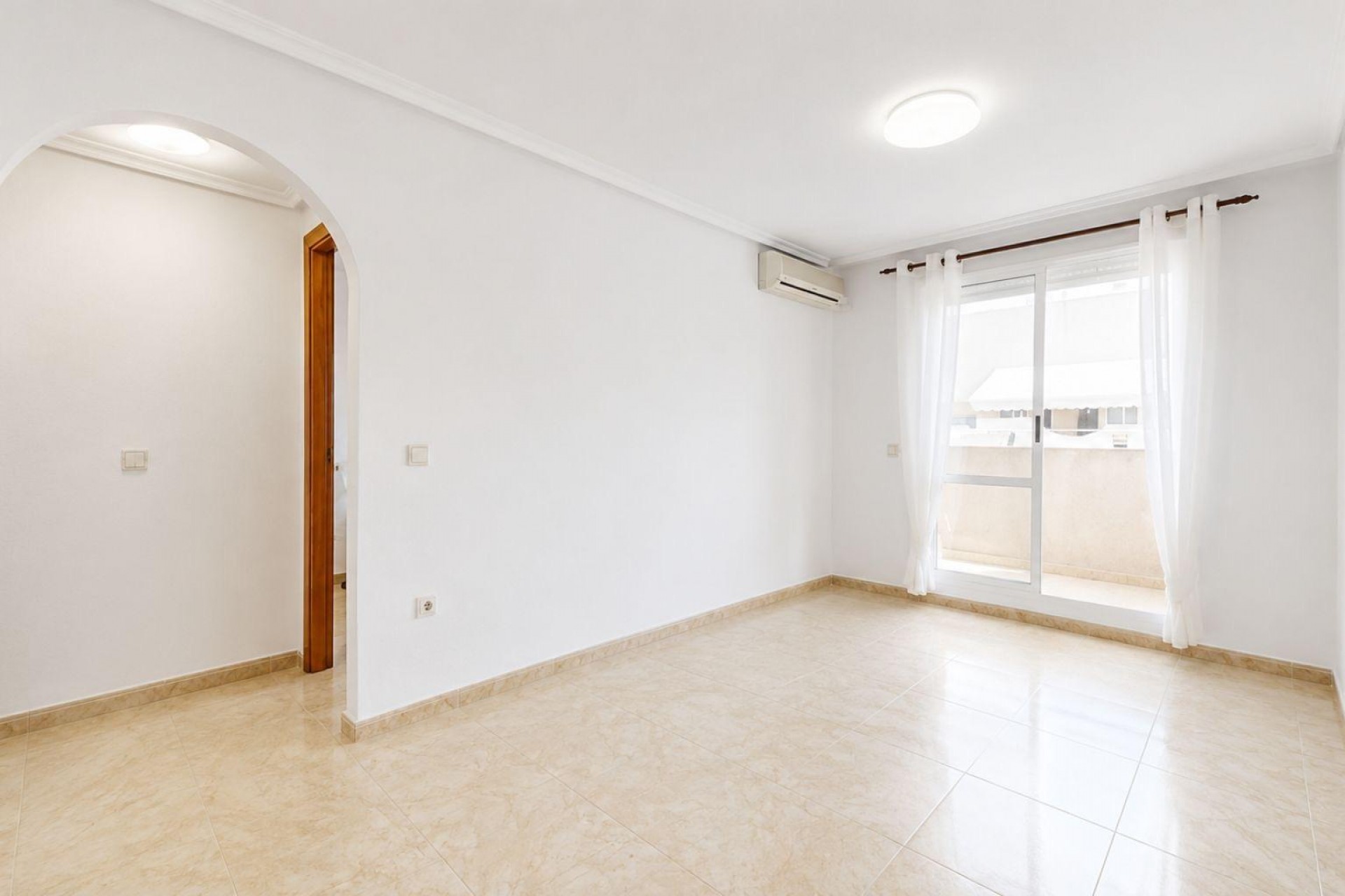 Återförsäljning - Takvåning -
Torrevieja - Centro