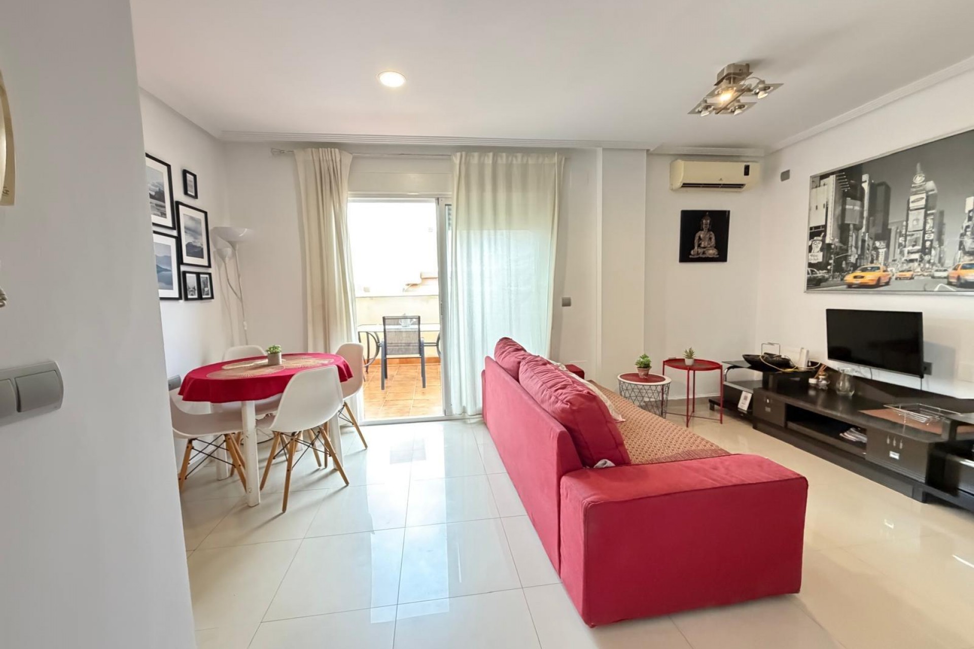 Återförsäljning - Takvåning -
Torrevieja - Centro