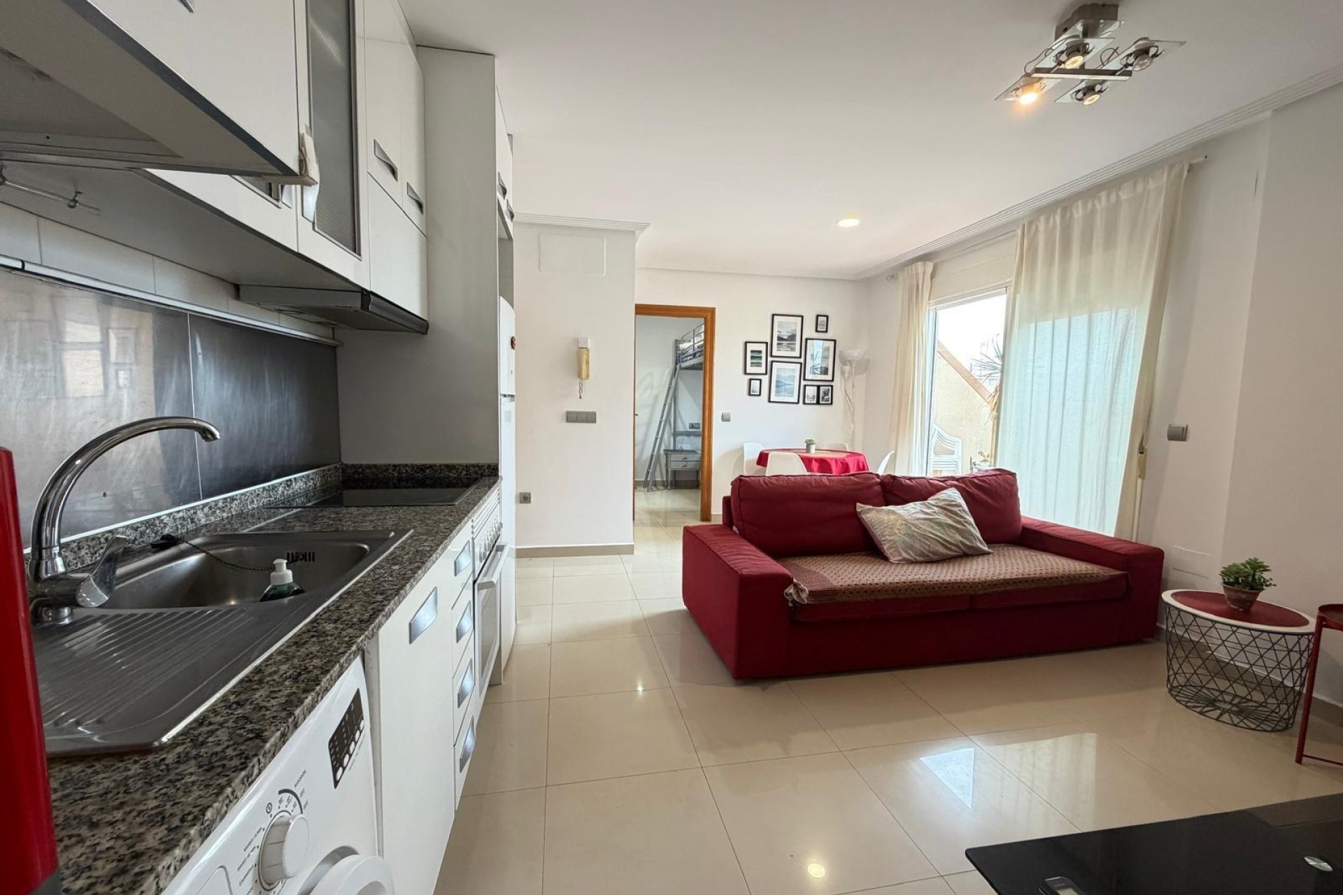 Återförsäljning - Takvåning -
Torrevieja - Centro