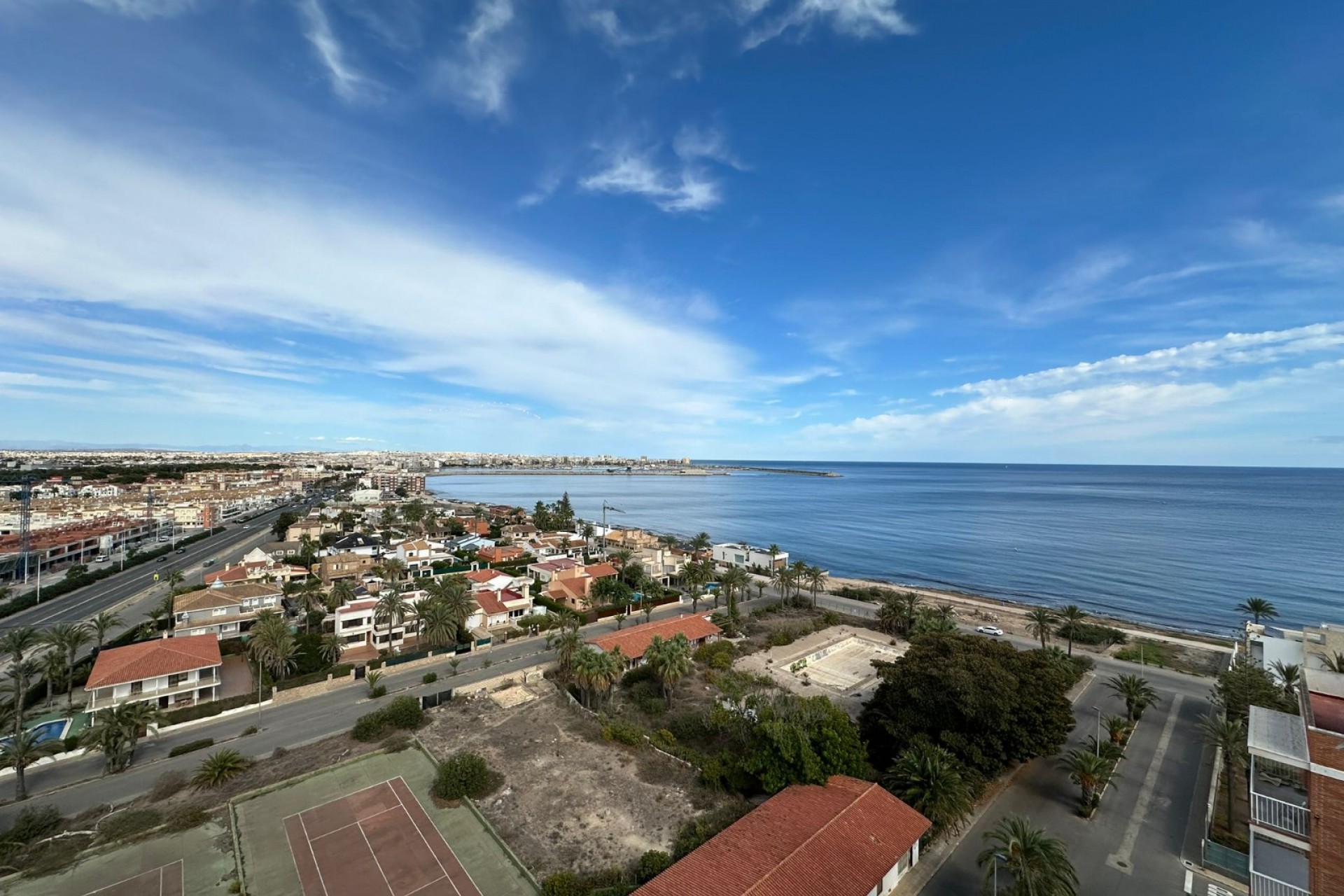 Återförsäljning - Takvåning -
Torrevieja - Costa Blanca