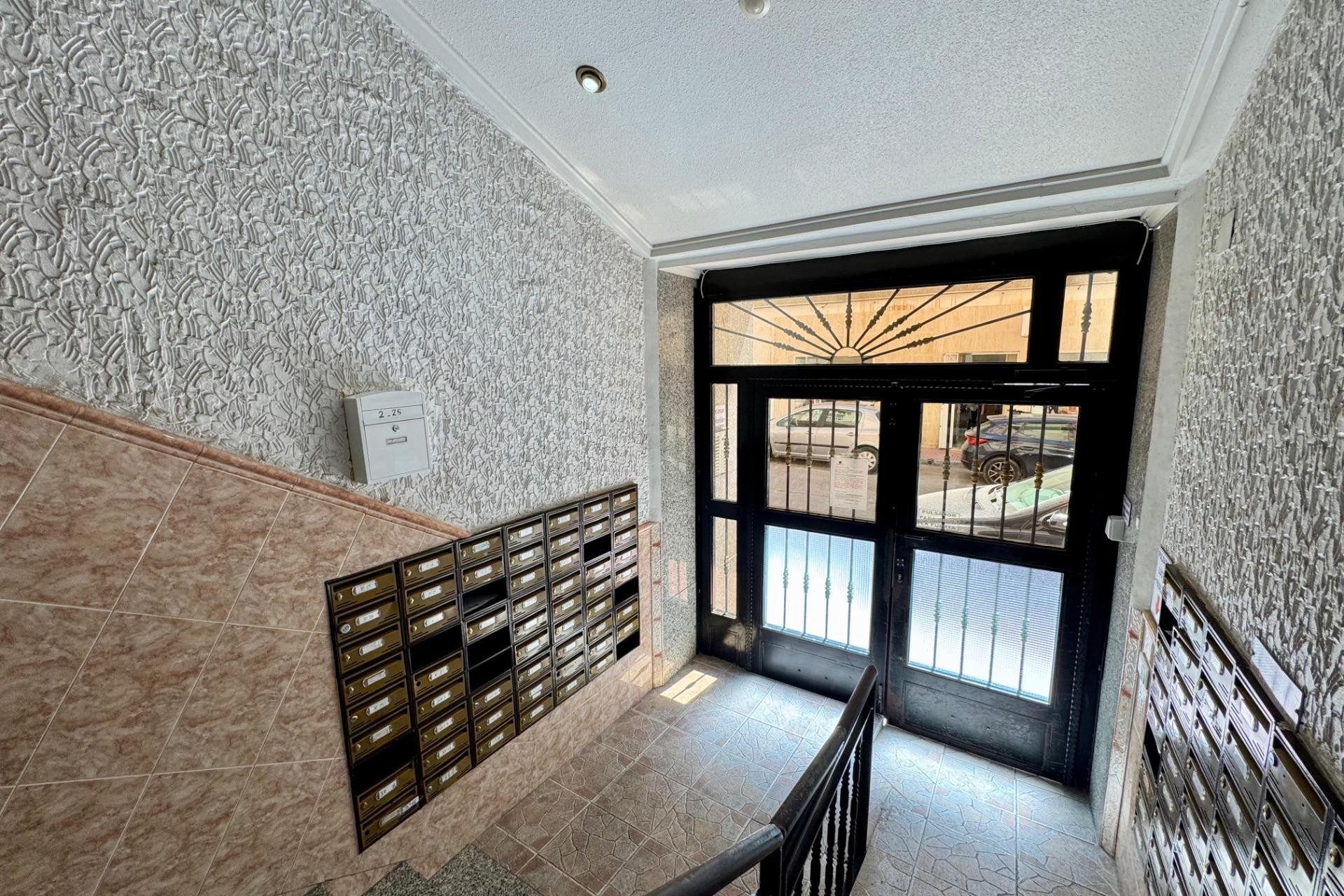 Återförsäljning - Takvåning -
Torrevieja - Costa Blanca