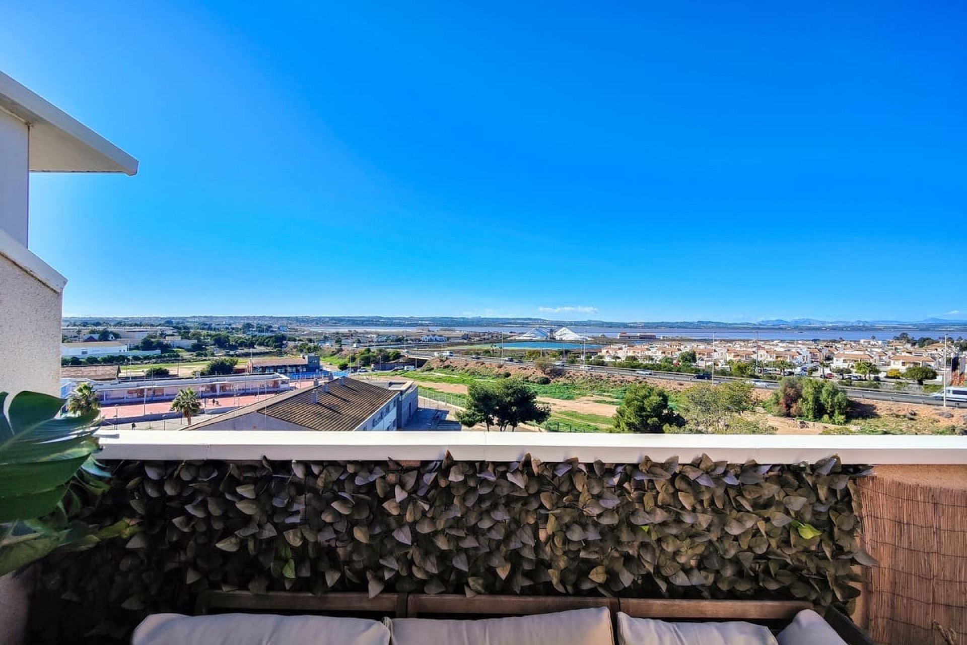 Återförsäljning - Takvåning -
Torrevieja - Costa Blanca