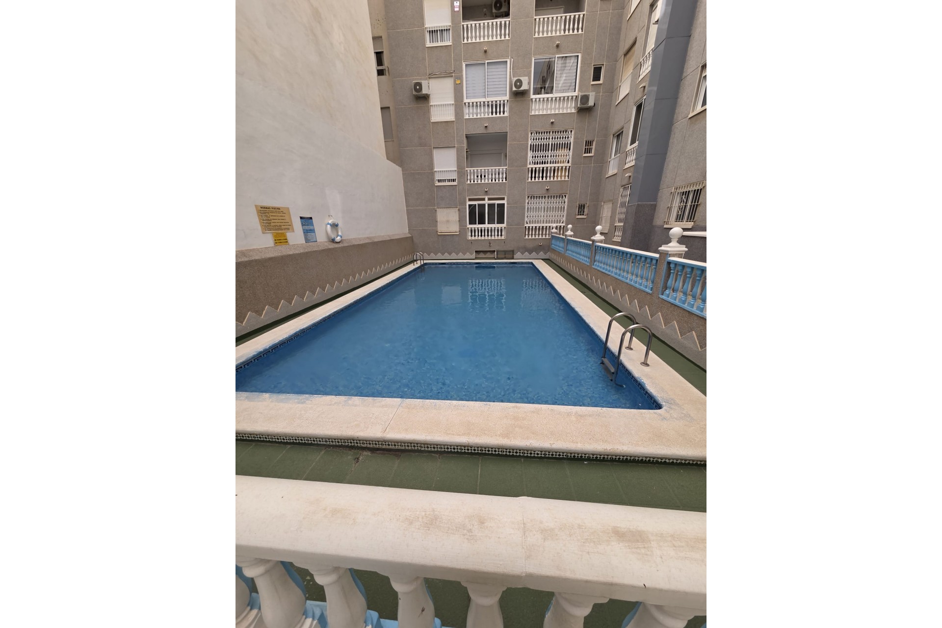 Återförsäljning - Takvåning -
Torrevieja - Costa Blanca