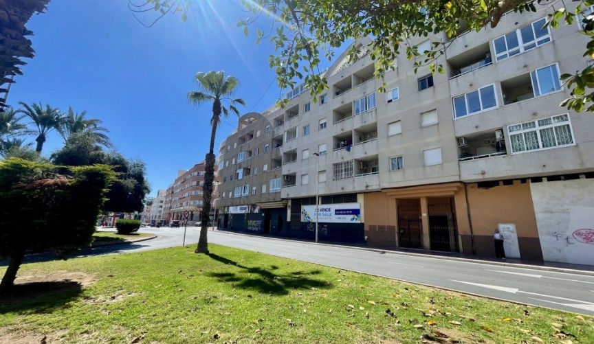 Återförsäljning - Takvåning -
Torrevieja - Costa Blanca