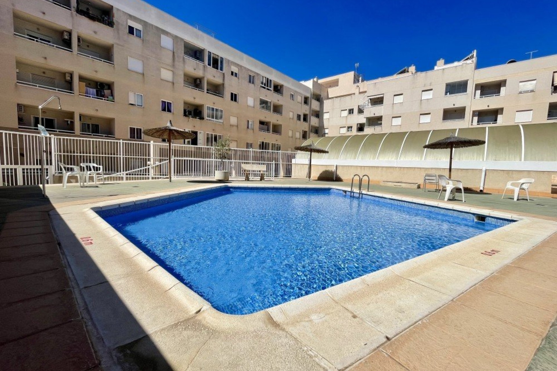 Återförsäljning - Takvåning -
Torrevieja - Costa Blanca