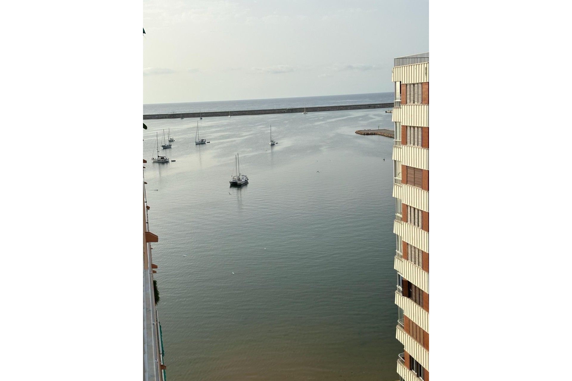 Återförsäljning - Takvåning -
Torrevieja - El Acequión - Los Náufragos