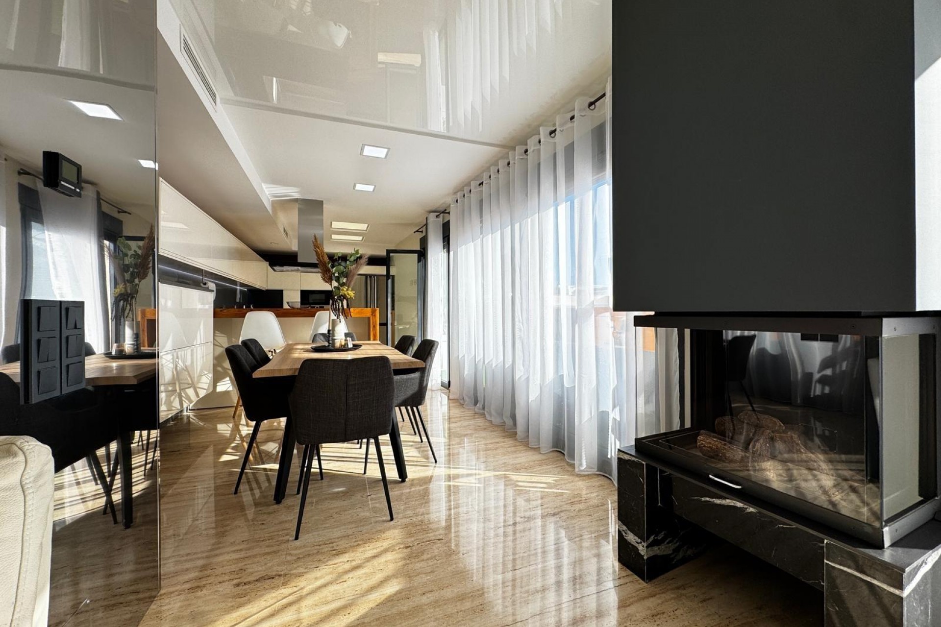 Återförsäljning - Takvåning -
Torrevieja - Estacion De Autobuses