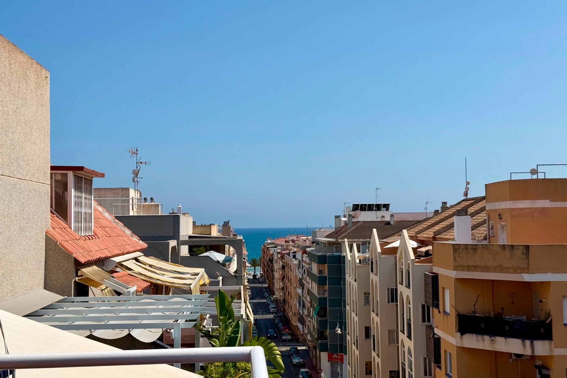 Återförsäljning - Takvåning -
Torrevieja - Habaneras