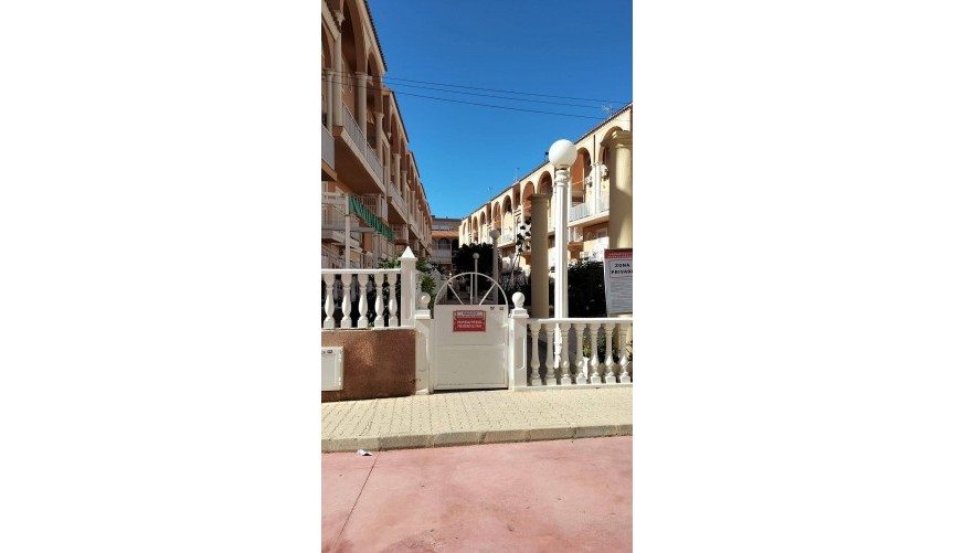 Återförsäljning - Takvåning -
Torrevieja - La Mata Pueblo
