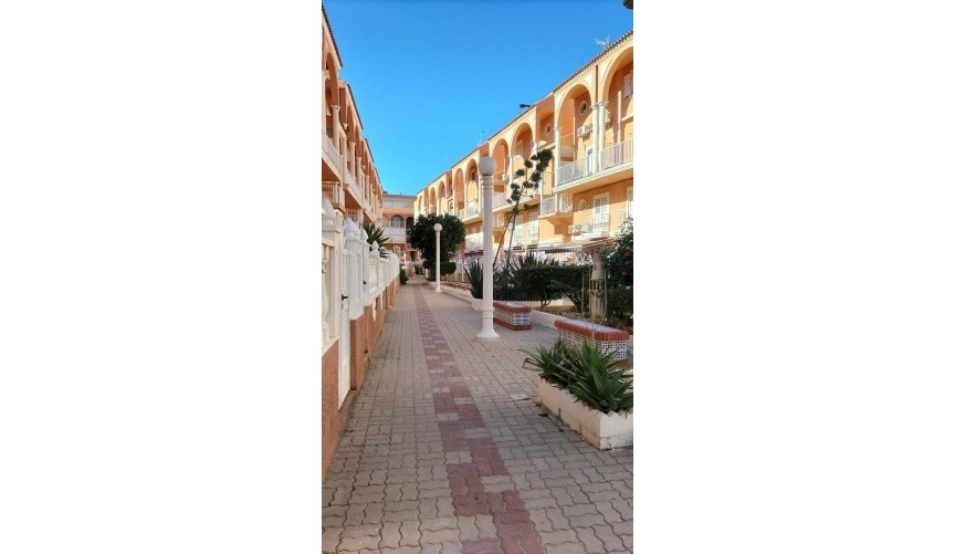 Återförsäljning - Takvåning -
Torrevieja - La Mata Pueblo