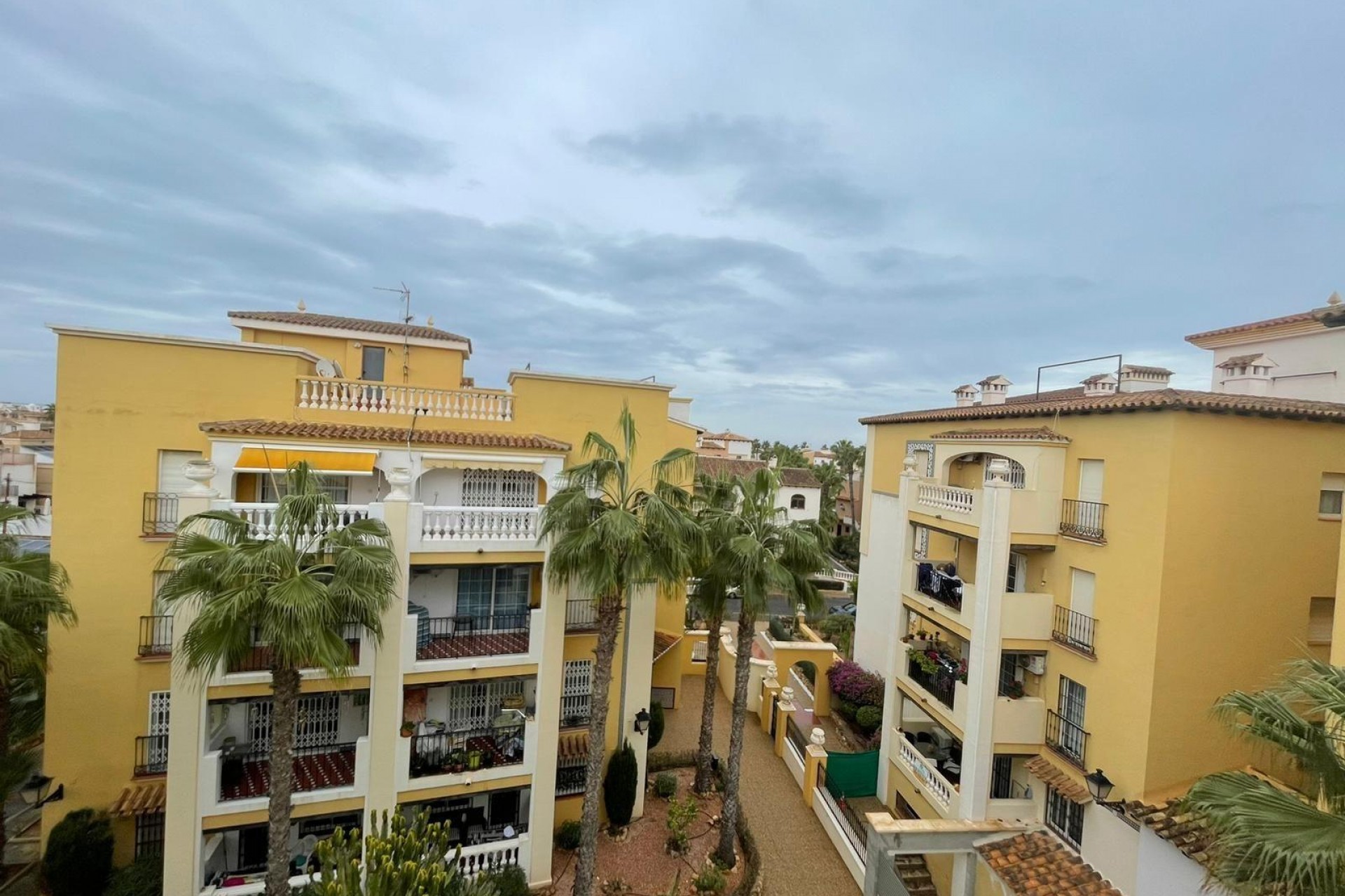 Återförsäljning - Takvåning -
Torrevieja - Los Frutales