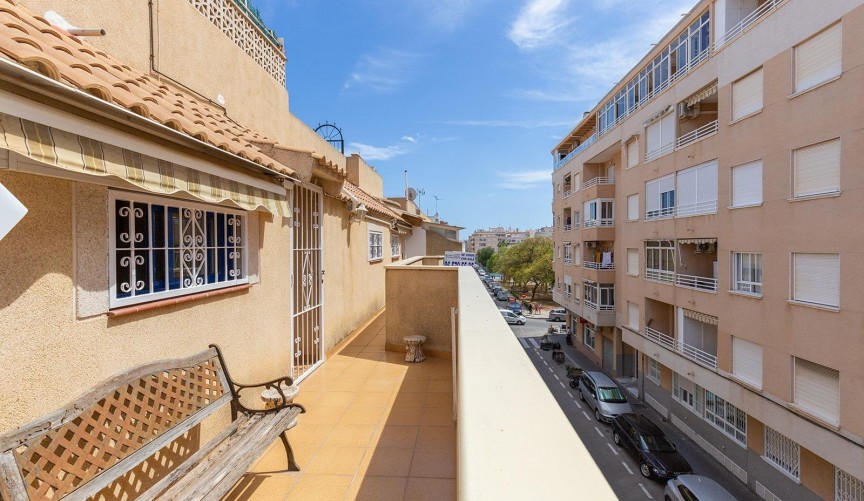 Återförsäljning - Takvåning -
Torrevieja - Playa de los Locos