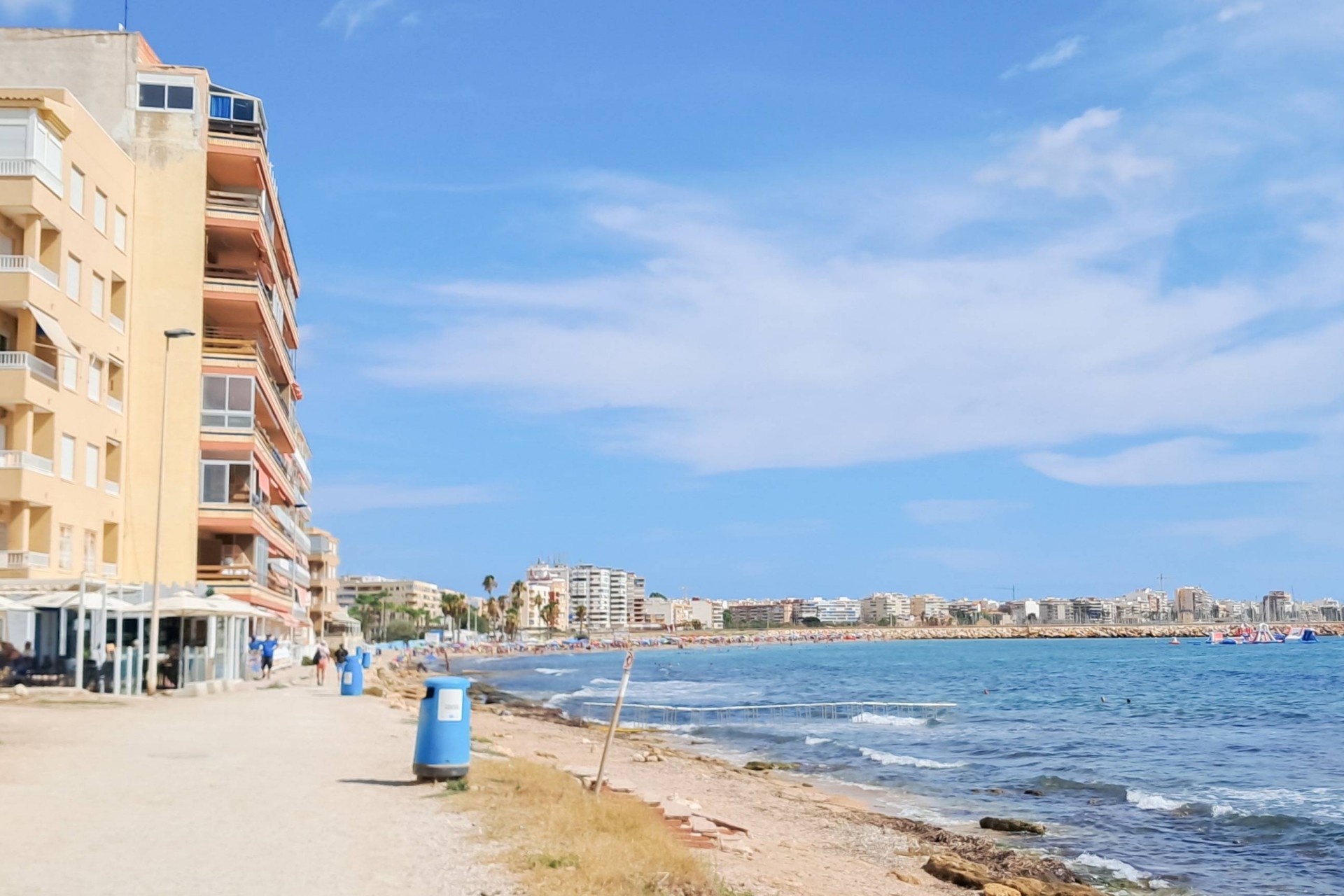 Återförsäljning - Takvåning -
Torrevieja - Playa De Los Naufragos
