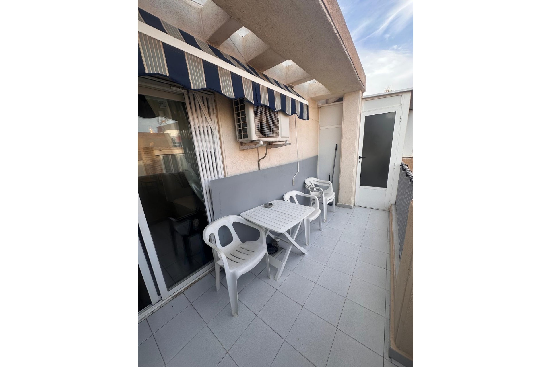 Återförsäljning - Takvåning -
Torrevieja - Playa del Cura