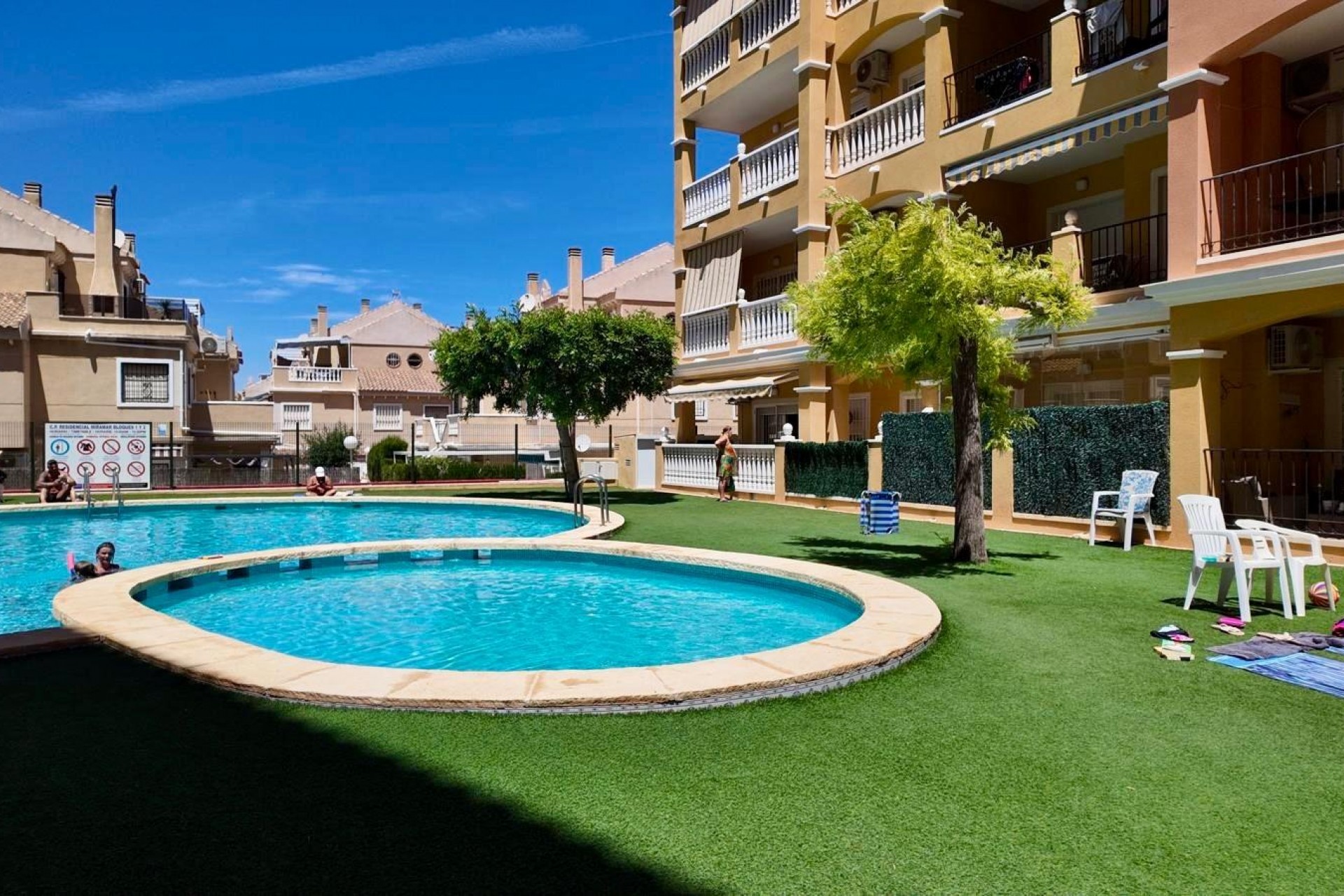Återförsäljning - Takvåning -
Torrevieja - Torreblanca