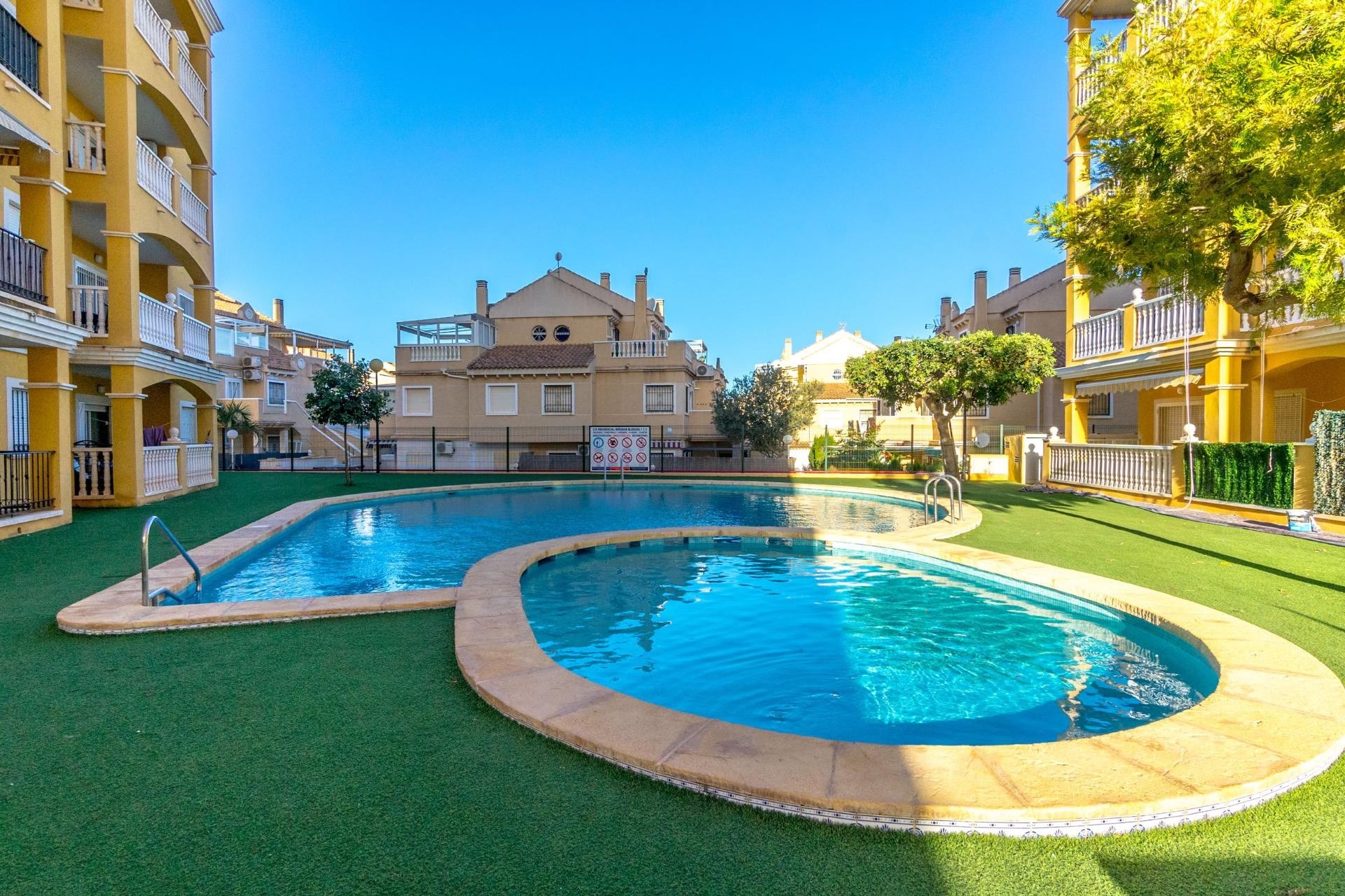 Återförsäljning - Takvåning -
Torrevieja - Torreblanca