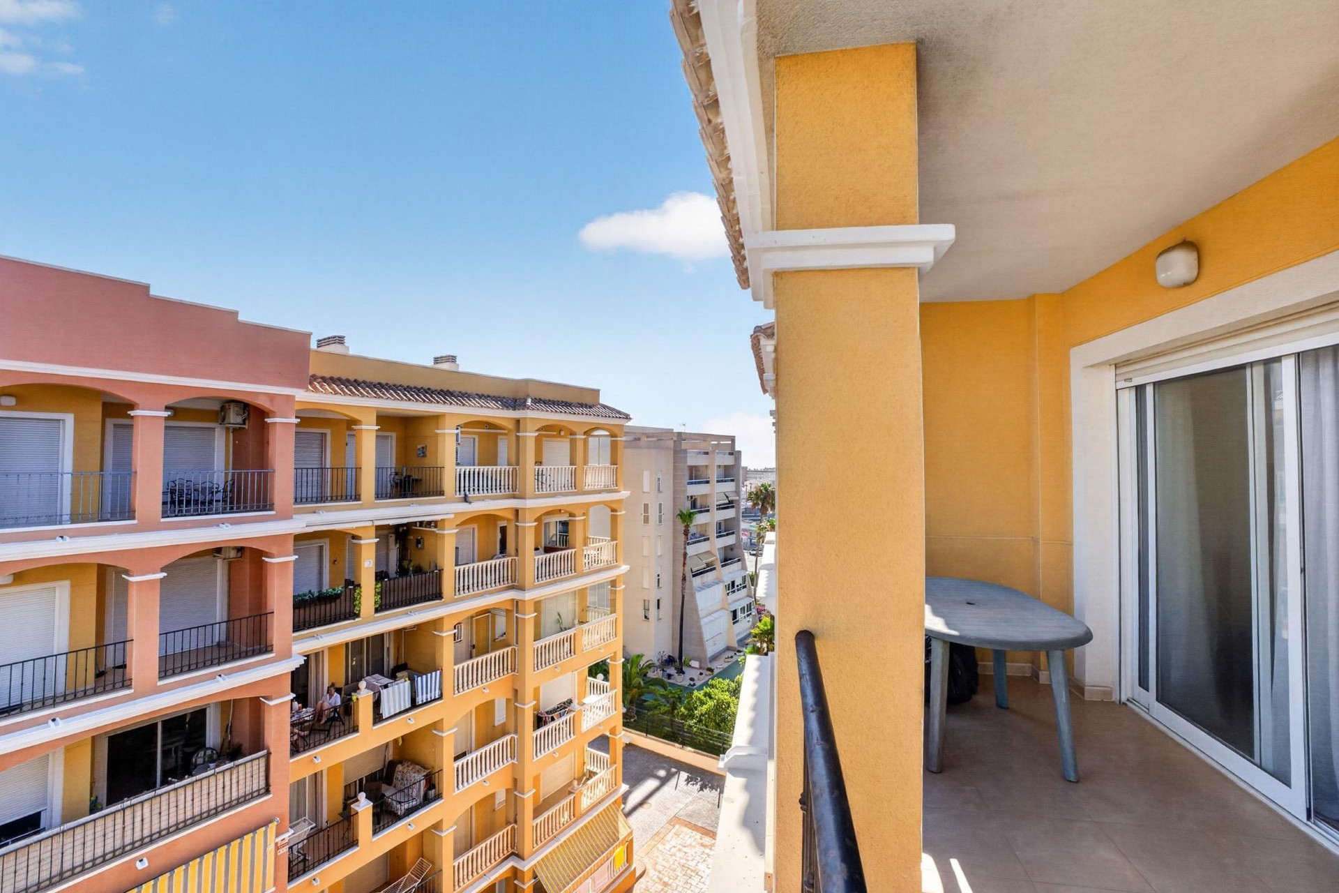 Återförsäljning - Takvåning -
Torrevieja - Torreblanca