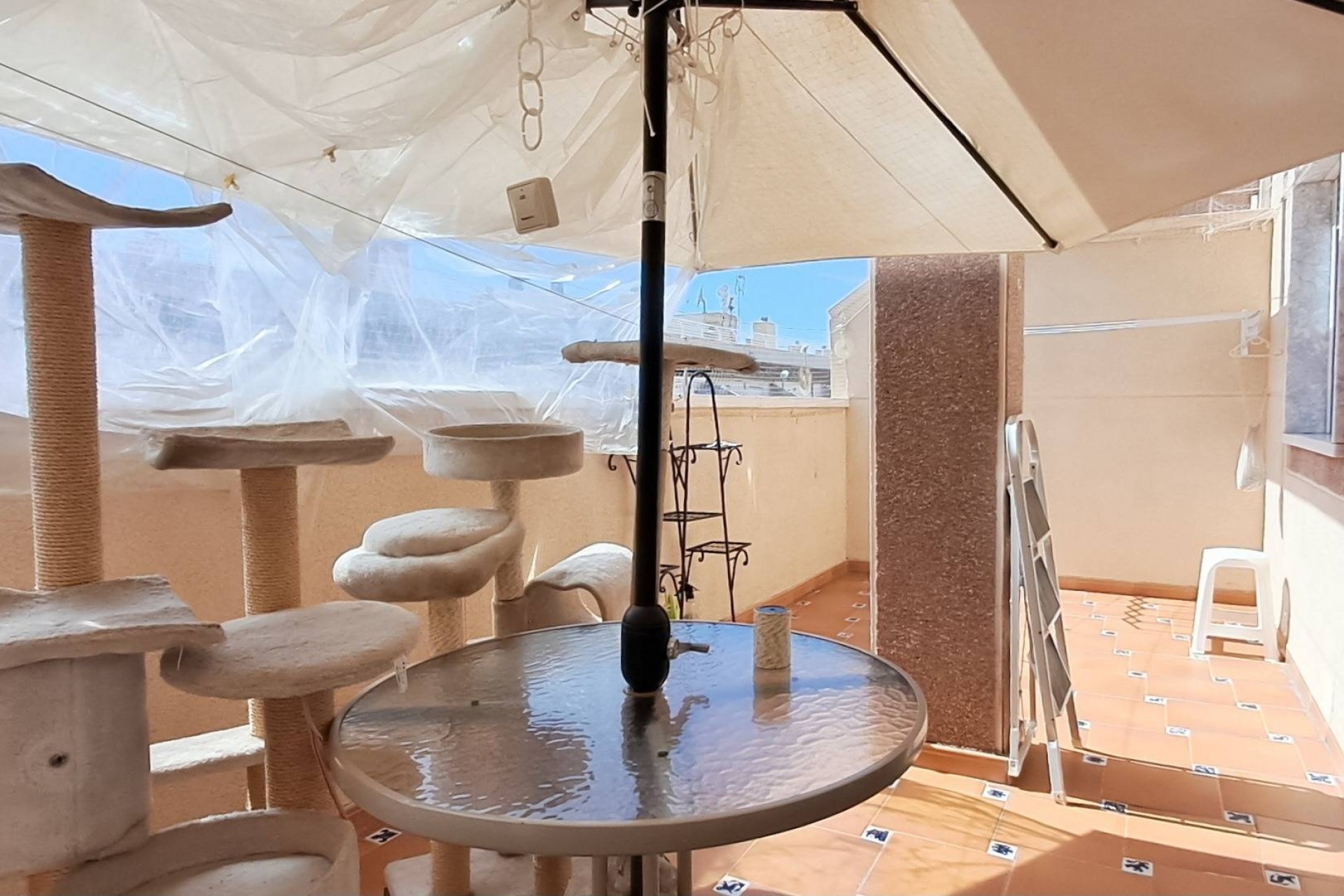 Återförsäljning - Takvåning -
Torrevieja