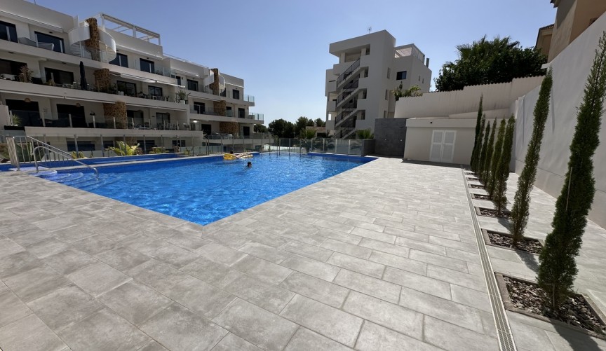 Återförsäljning - Takvåning -
Villamartin - Costa Blanca