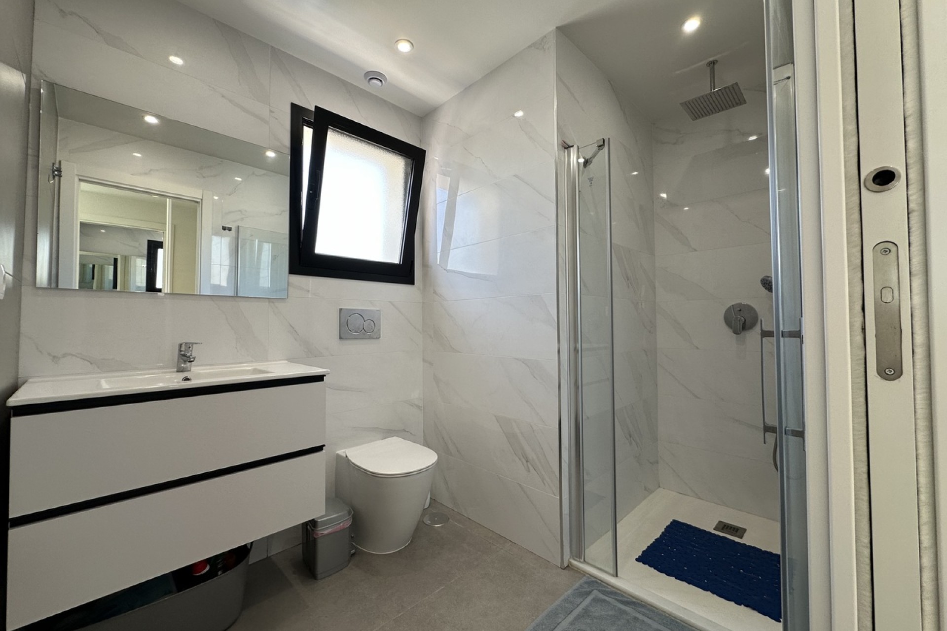 Återförsäljning - Takvåning -
Villamartin - Costa Blanca