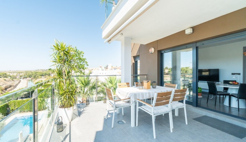 Återförsäljning - Takvåning -
Villamartin - Costa Blanca
