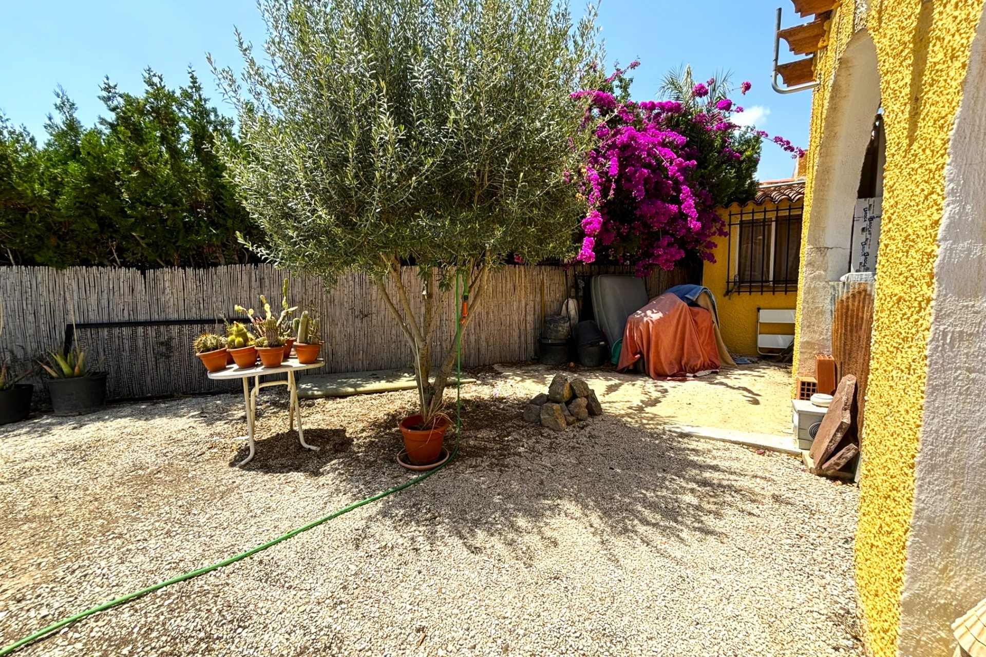 Återförsäljning - Town House -
Alfas del Pí - Costa Blanca