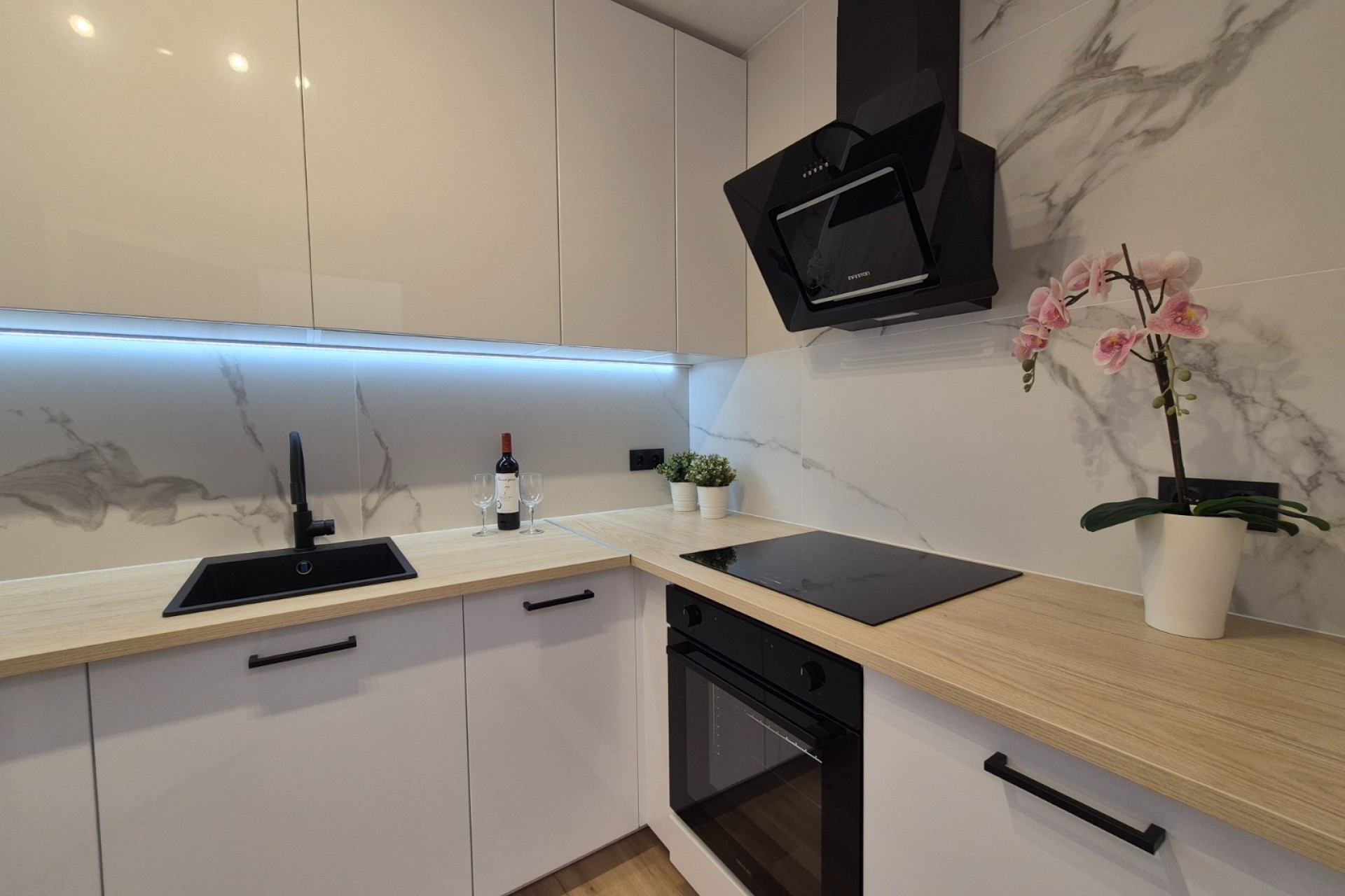 Återförsäljning - Town House -
Alicante - Costa Blanca