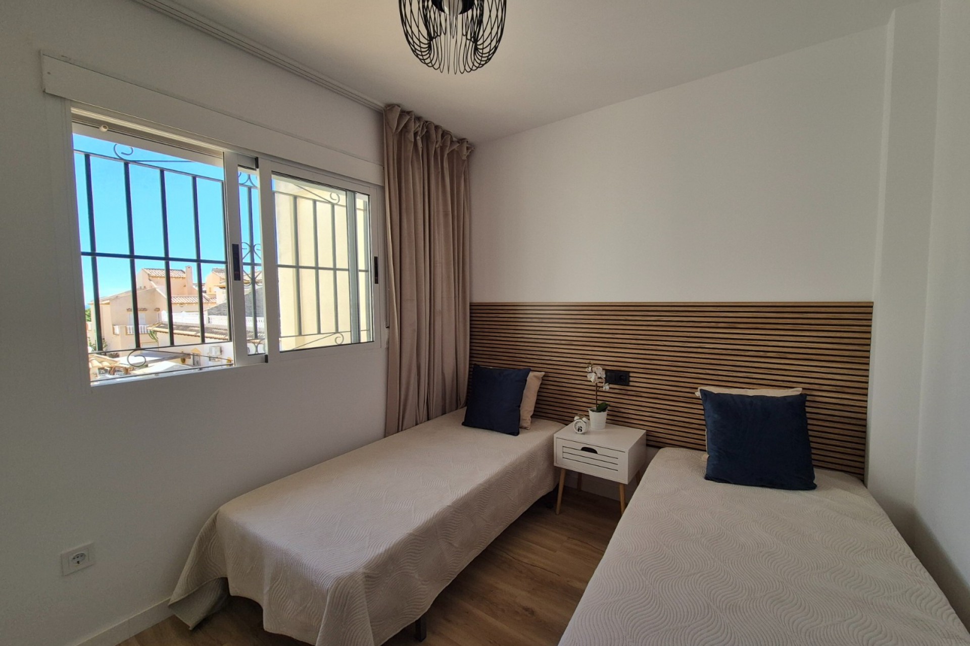 Återförsäljning - Town House -
Alicante - Costa Blanca