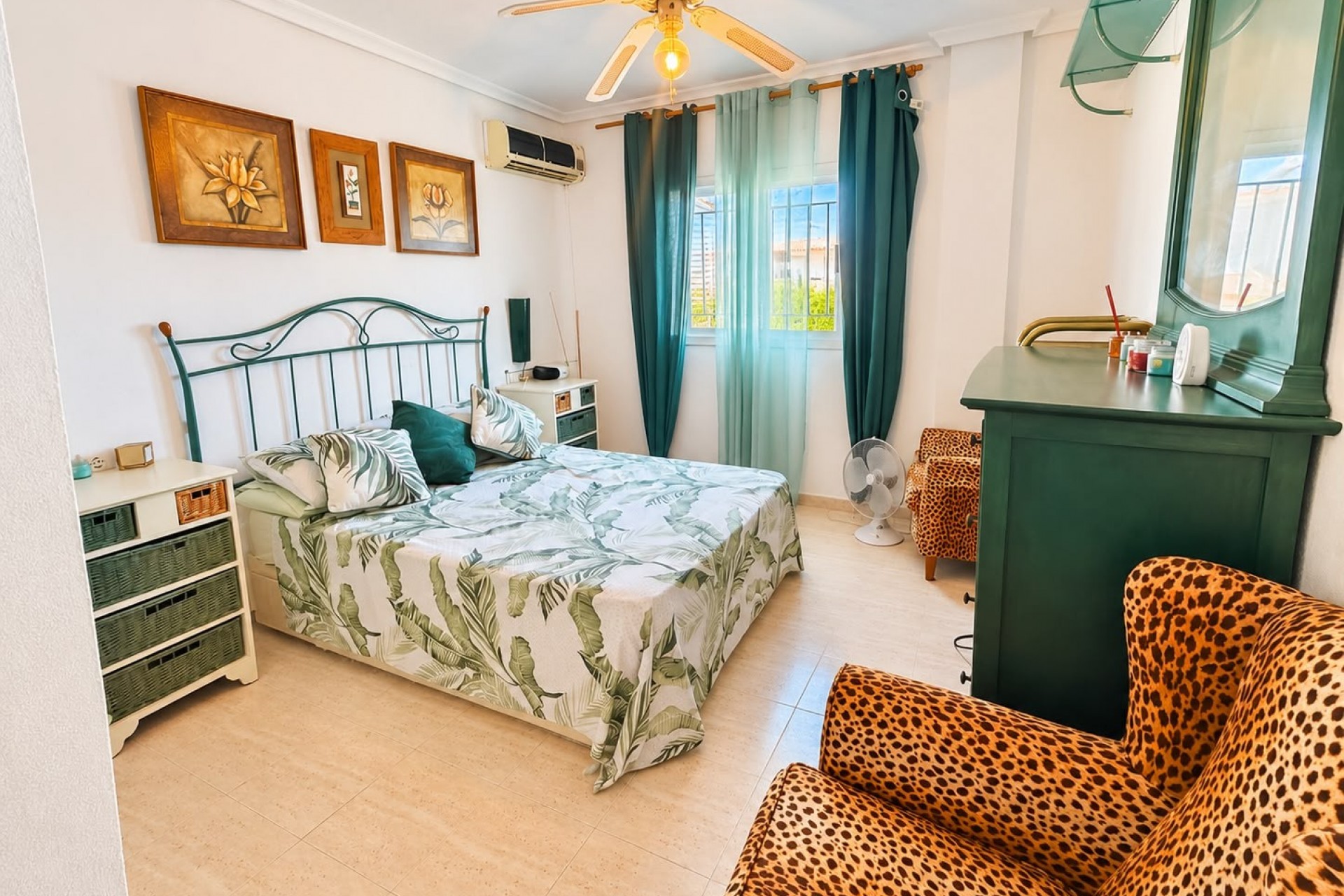 Återförsäljning - Town House -
Alicante - Costa Blanca