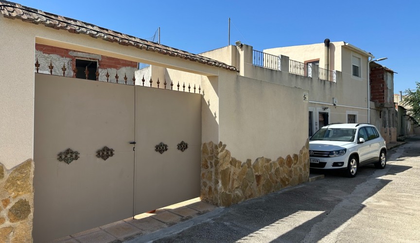 Återförsäljning - Town House -
Benejúzar - Inland