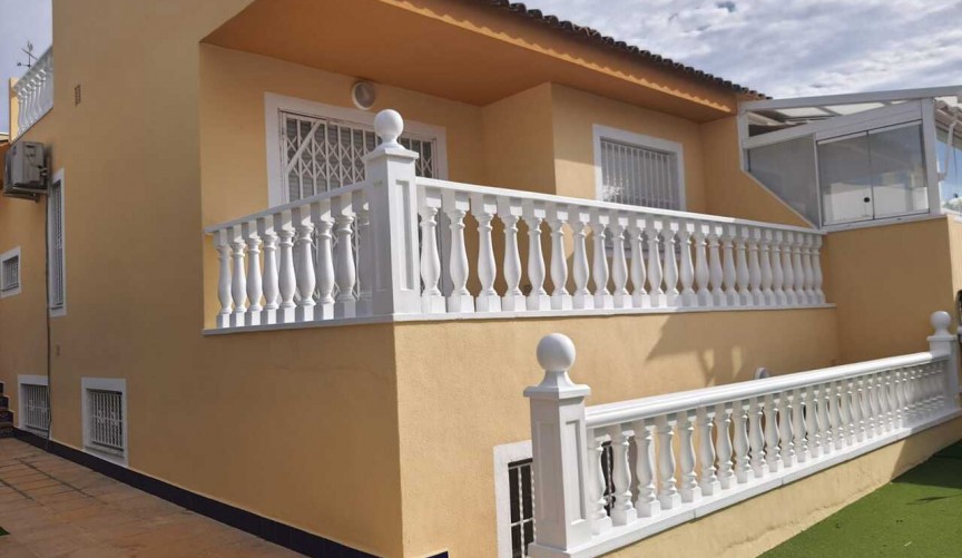 Återförsäljning - Town House -
Benijofar - Costa Blanca