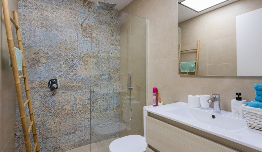 Återförsäljning - Town House -
Benijofar - Costa Blanca