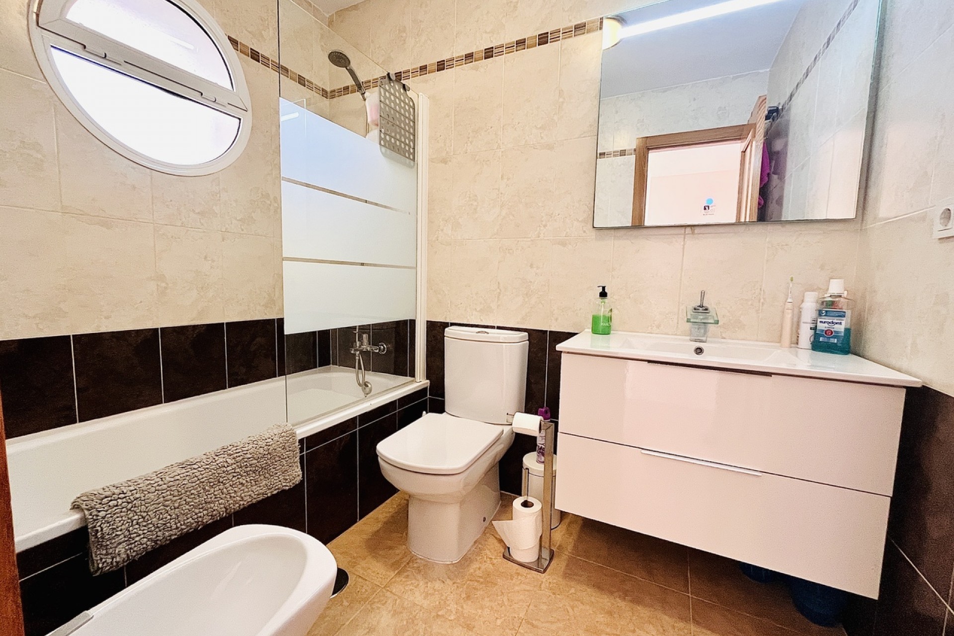 Återförsäljning - Town House -
Cabo Roig - Costa Blanca