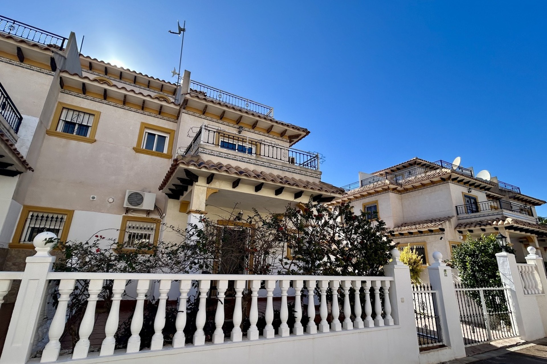 Återförsäljning - Town House -
Cabo Roig - Costa Blanca