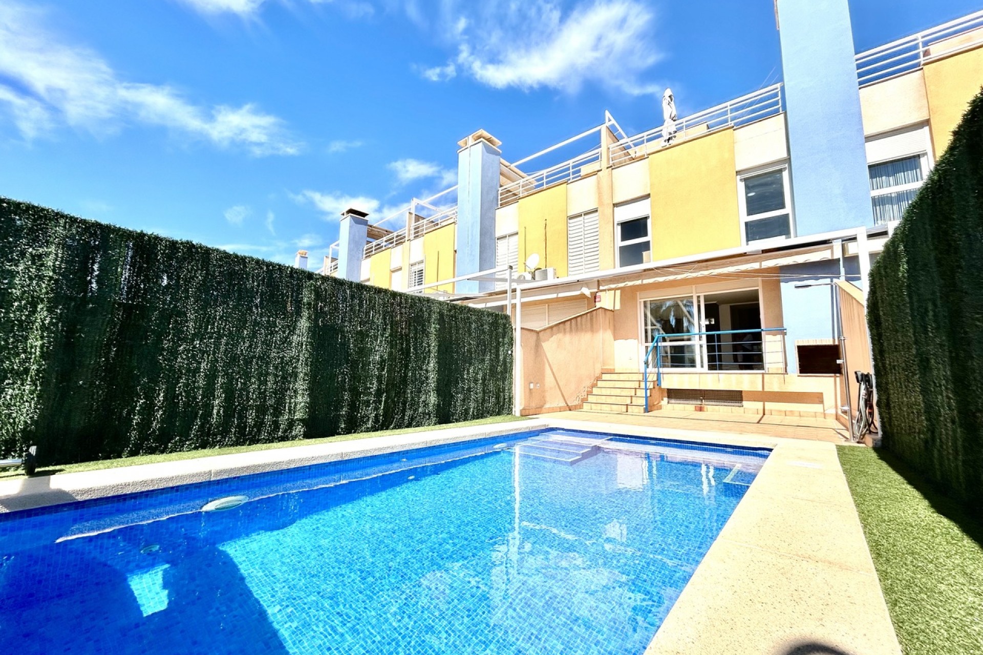 Återförsäljning - Town House -
Cabo Roig - Costa Blanca