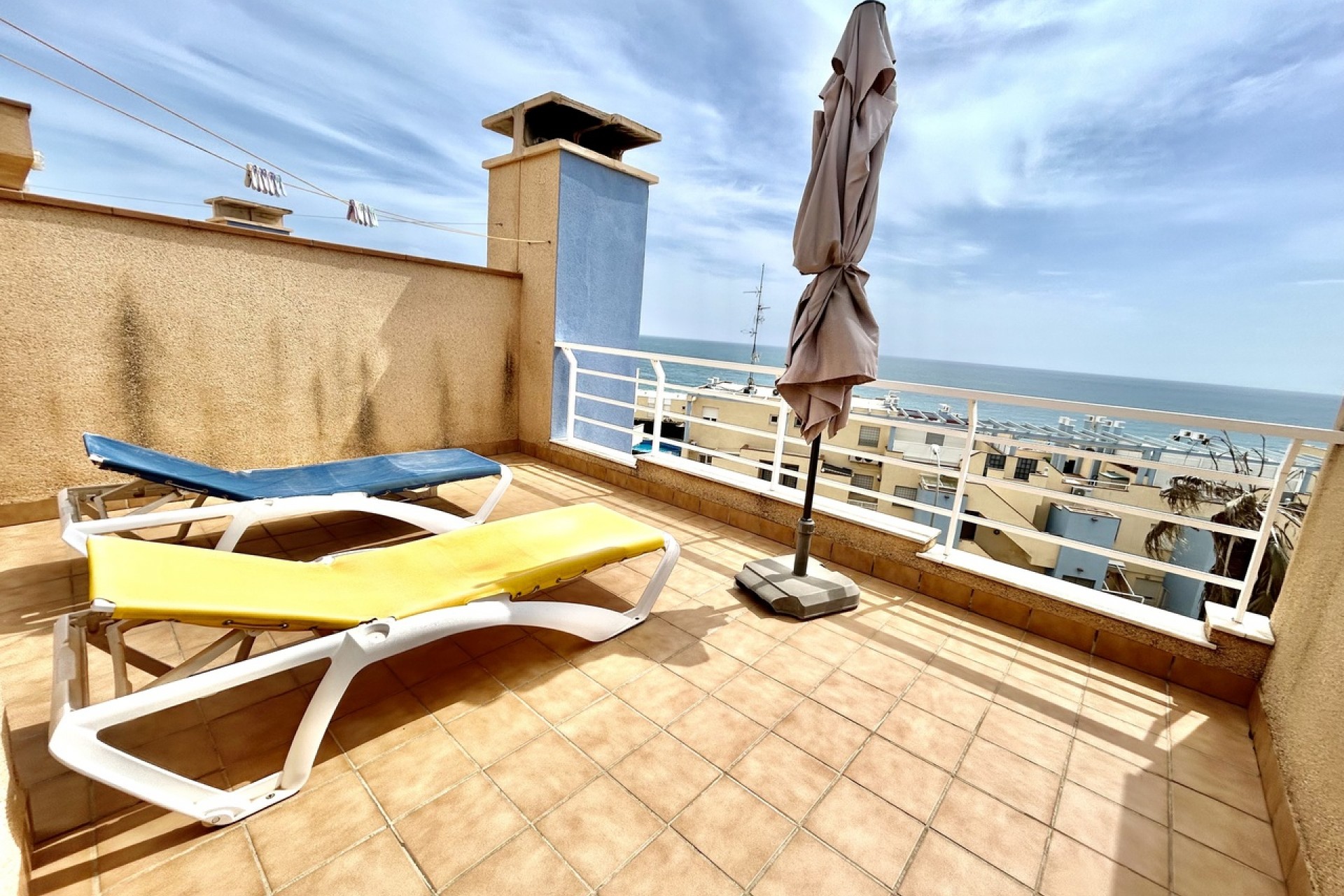 Återförsäljning - Town House -
Cabo Roig - Costa Blanca