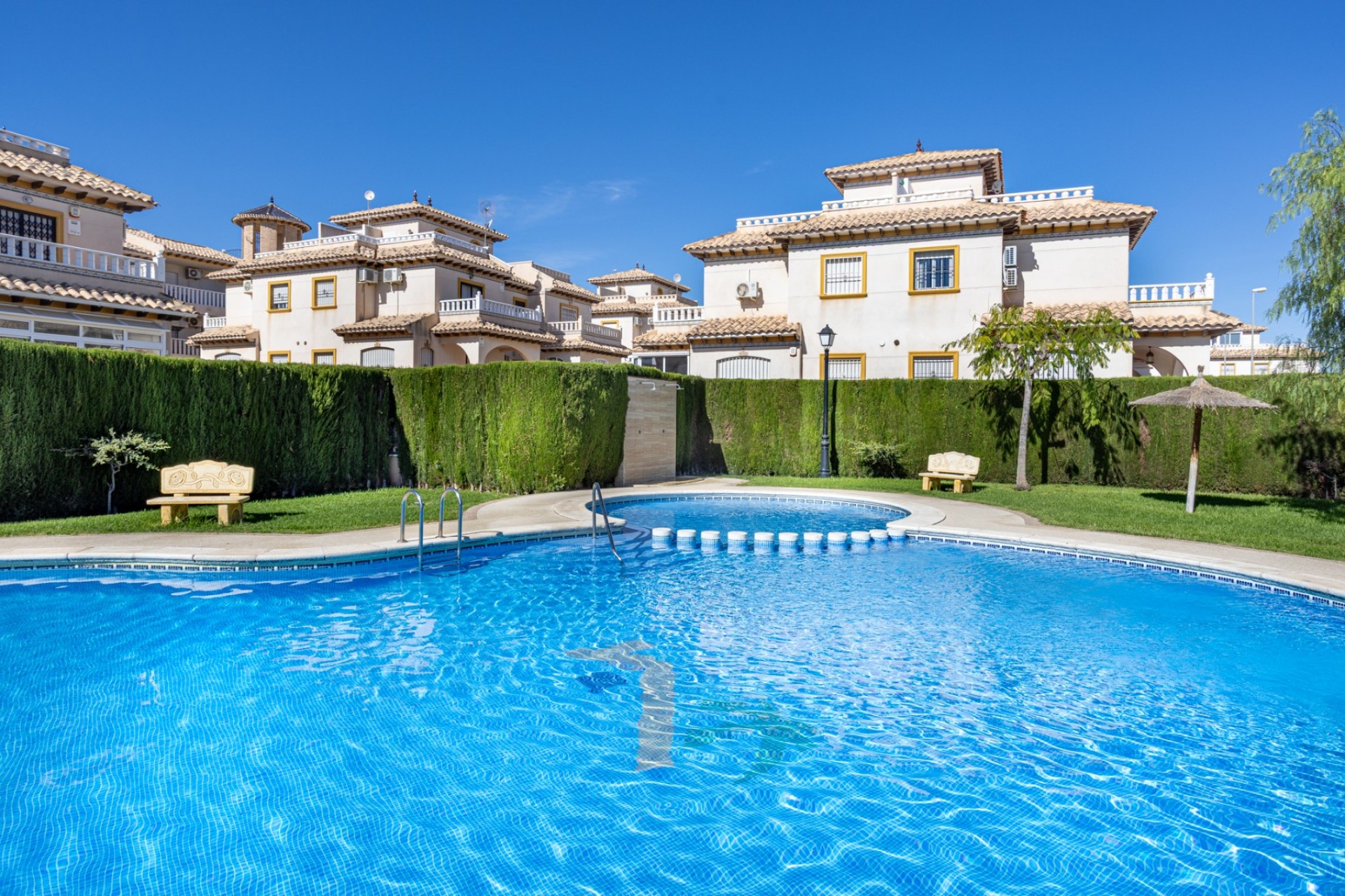 Återförsäljning - Town House -
Cabo Roig - Costa Blanca