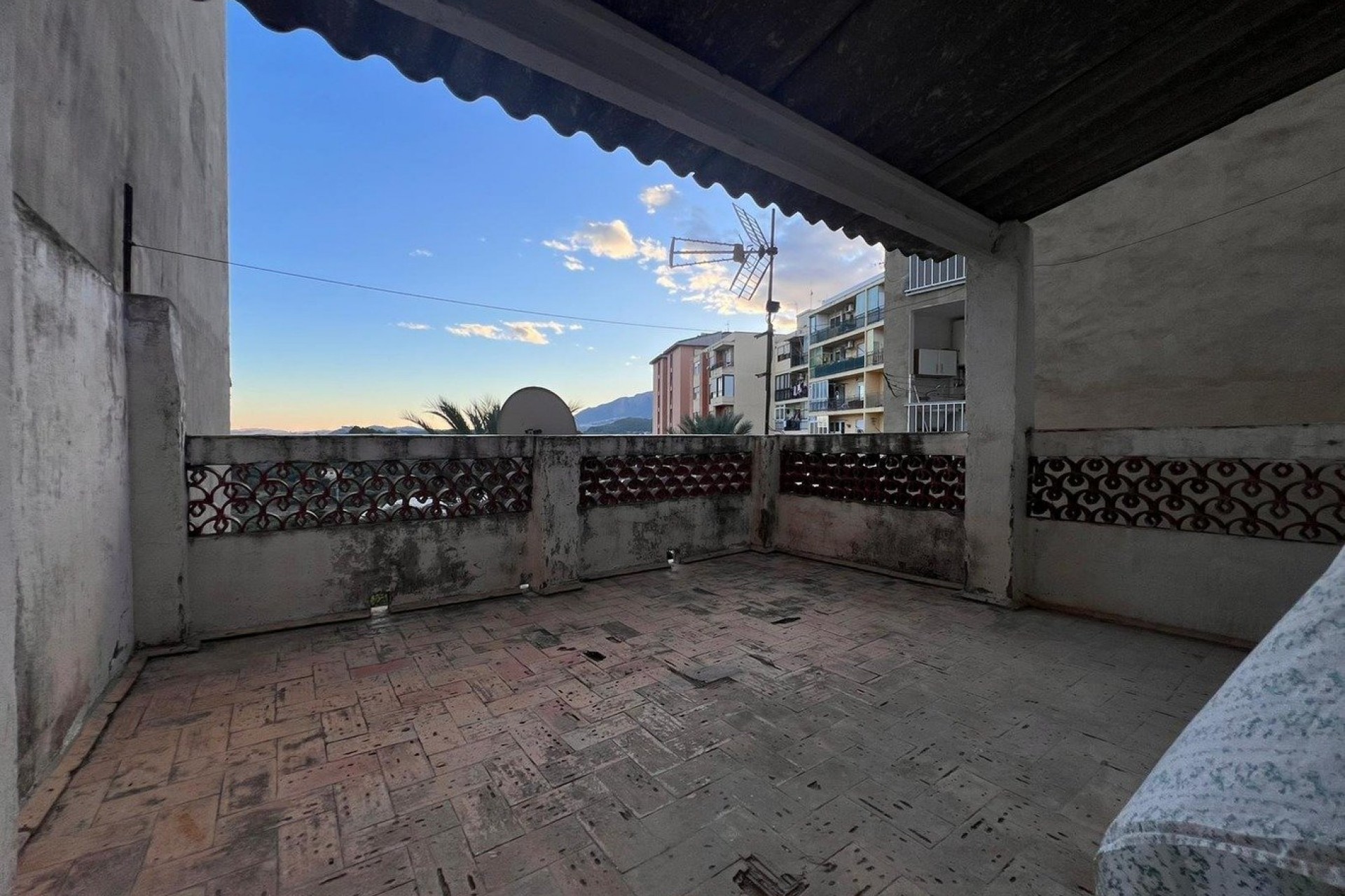 Återförsäljning - Town House -
Callosa D'en Sarria - Inland