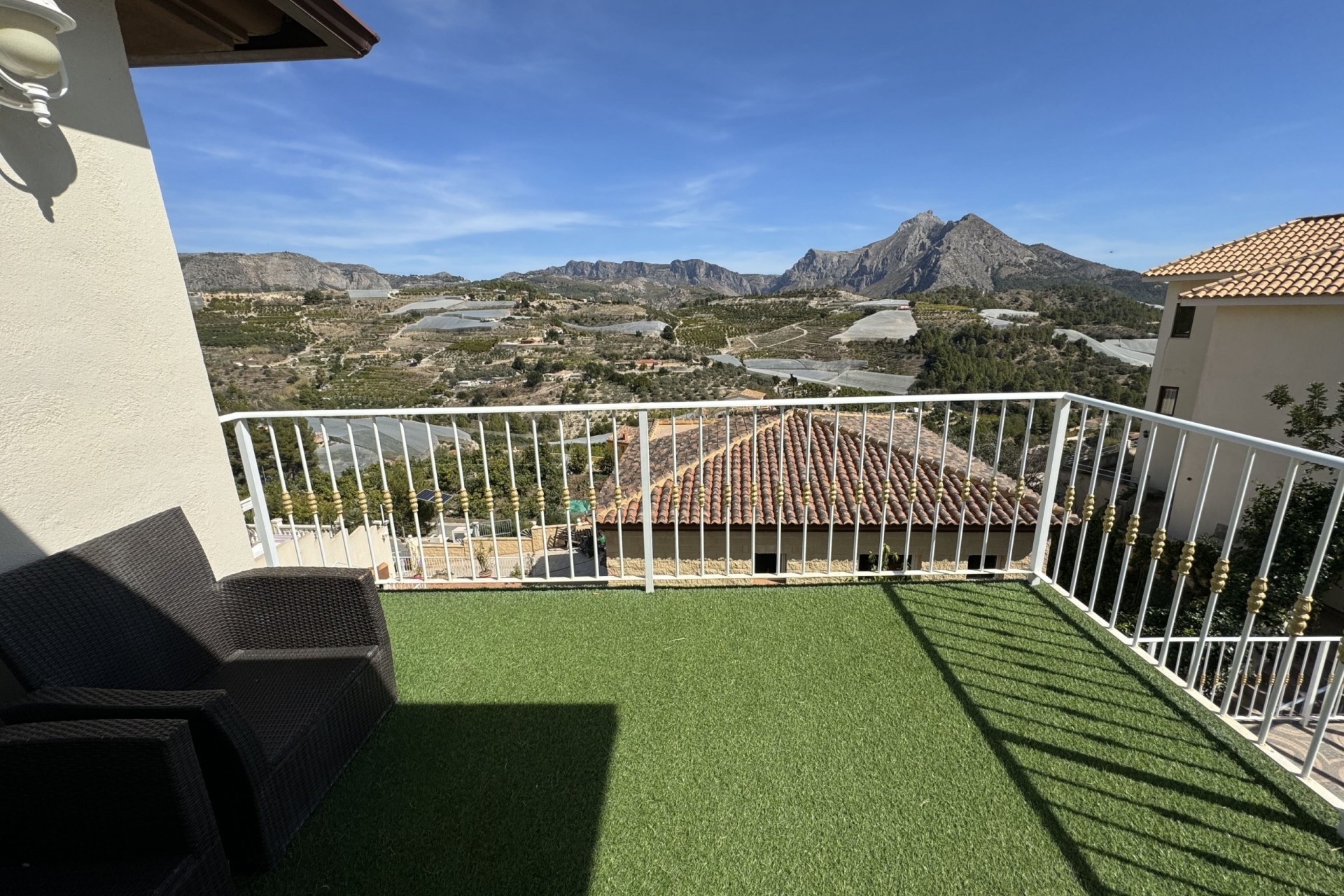 Återförsäljning - Town House -
Callosa D'en Sarria - Inland