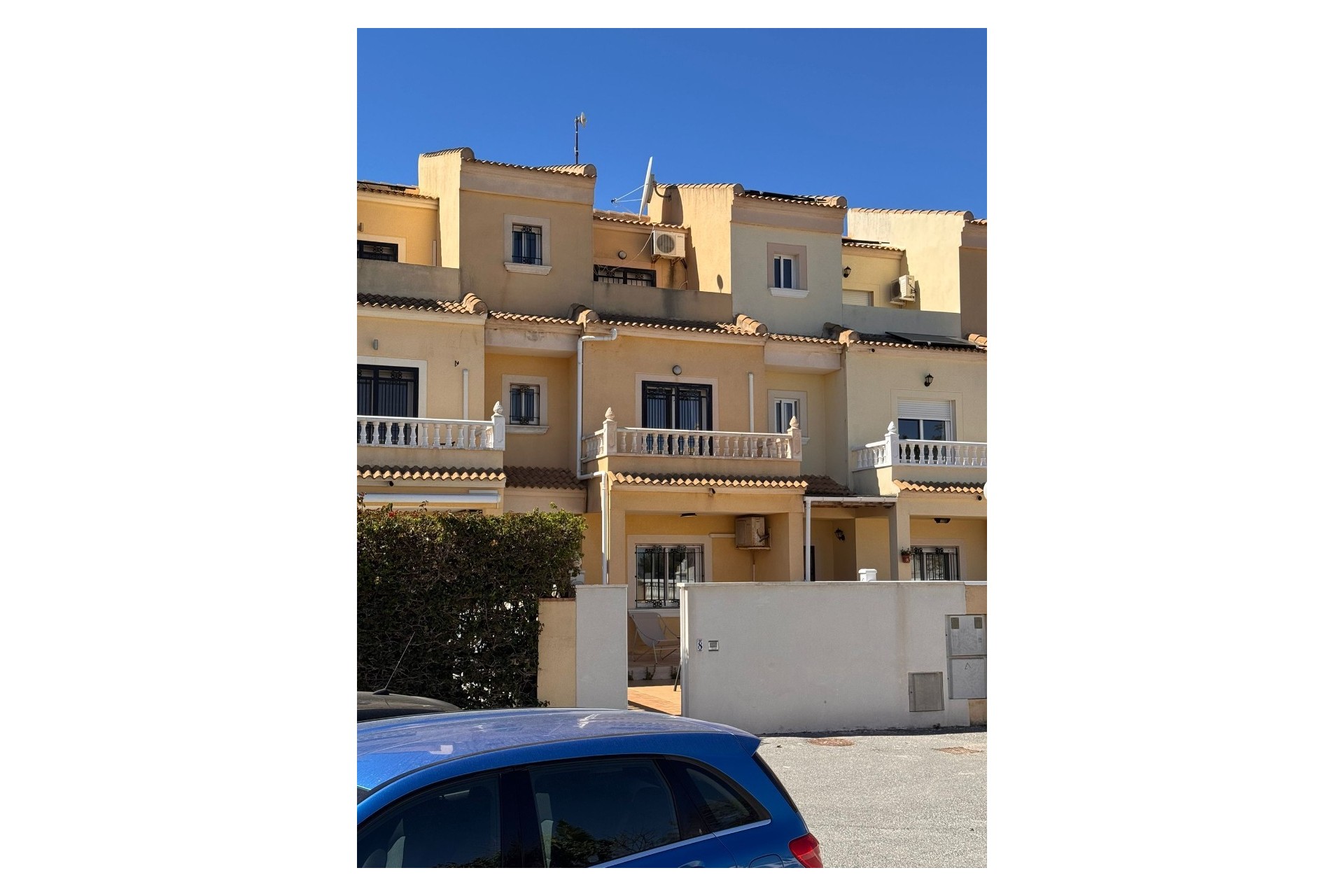 Återförsäljning - Town House -
Campoamor - Costa Blanca