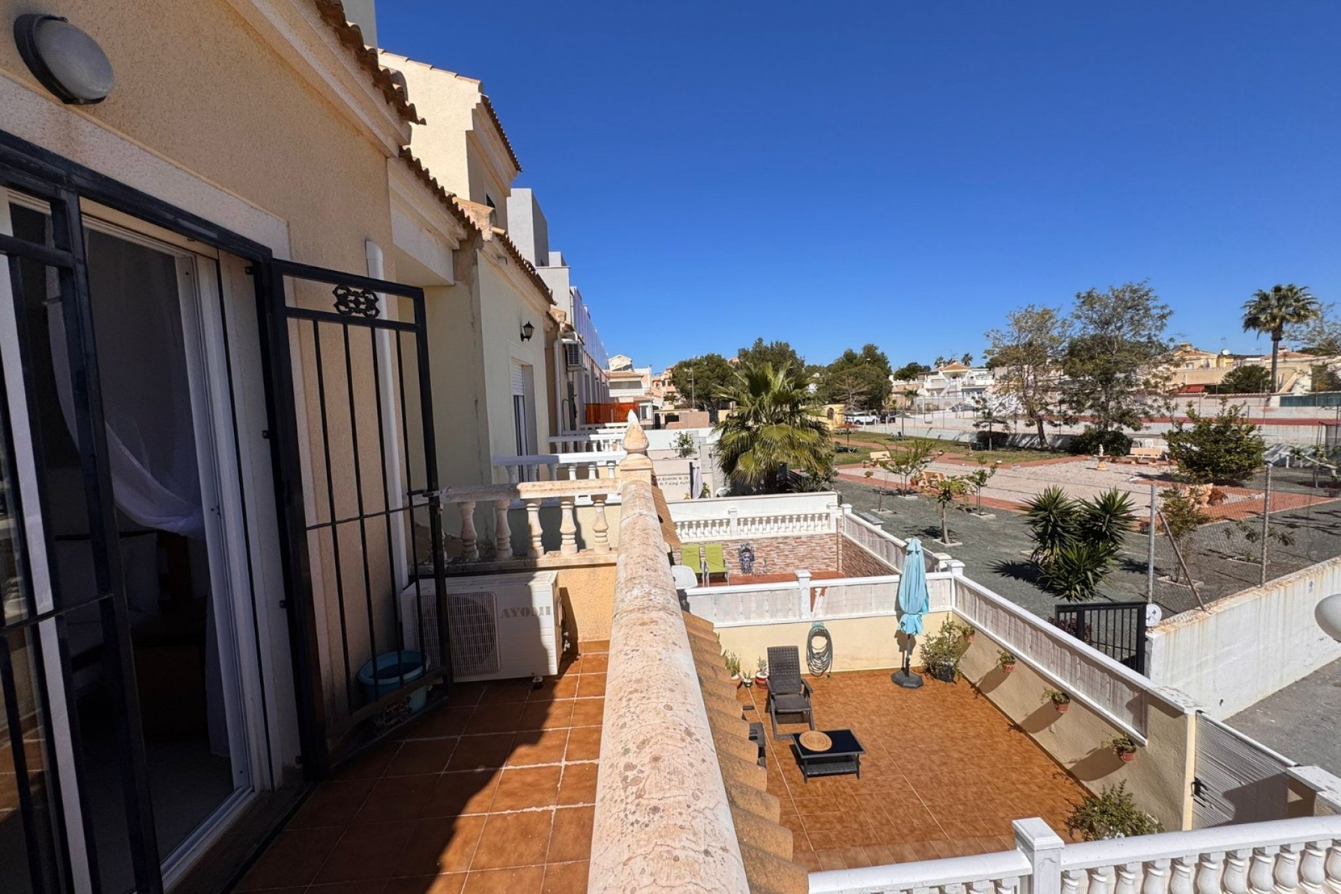Återförsäljning - Town House -
Campoamor - Costa Blanca