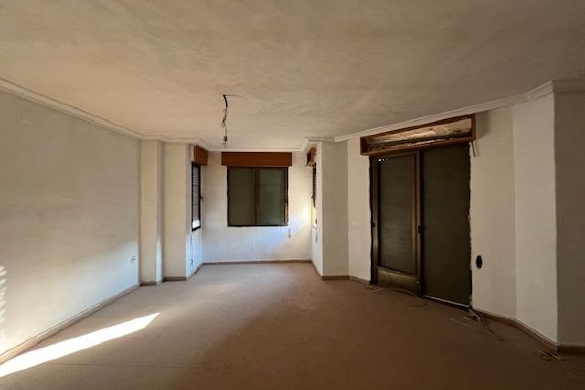 Återförsäljning - Town House -
Catral - Comunidad Valenciana