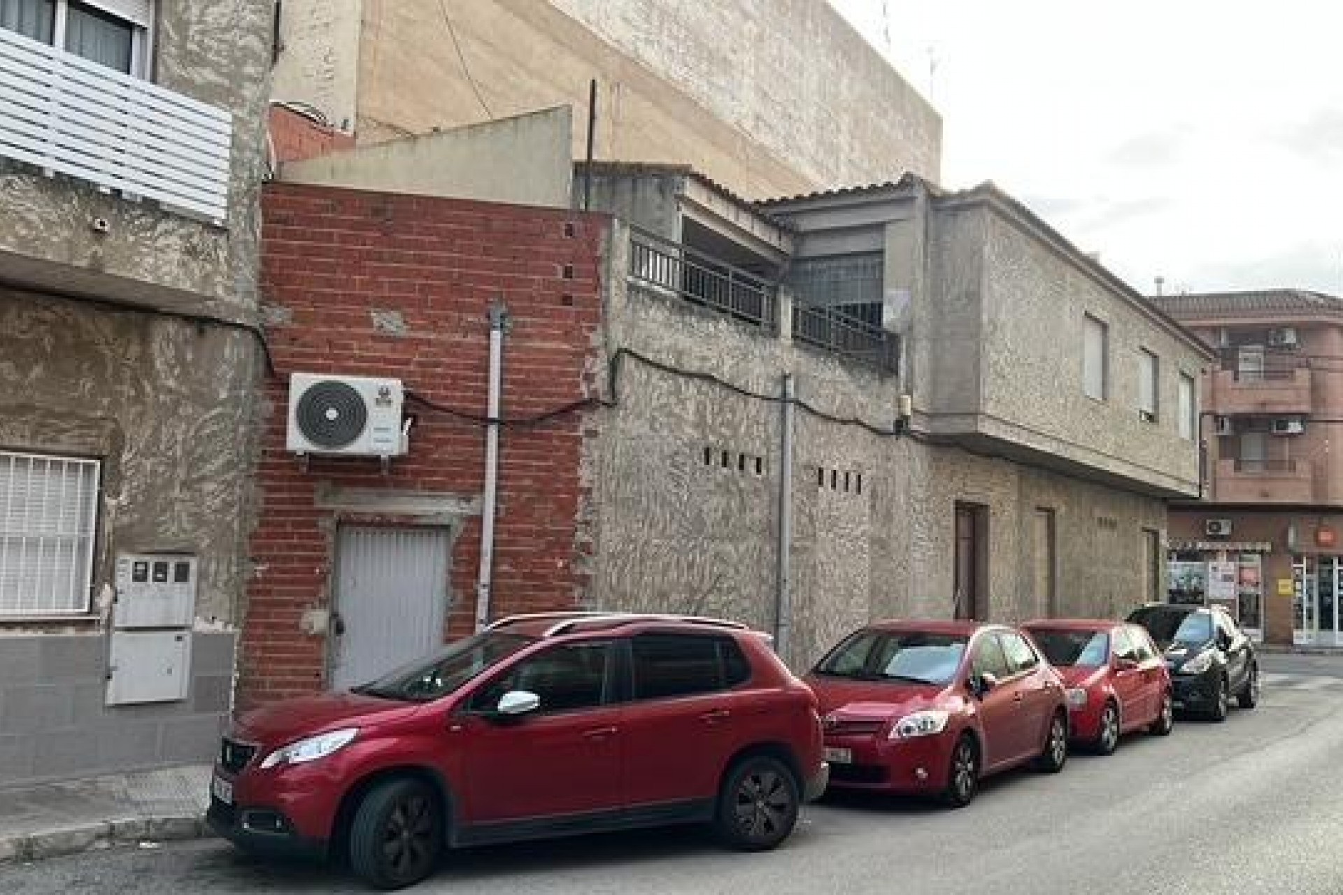 Återförsäljning - Town House -
Catral - Comunidad Valenciana