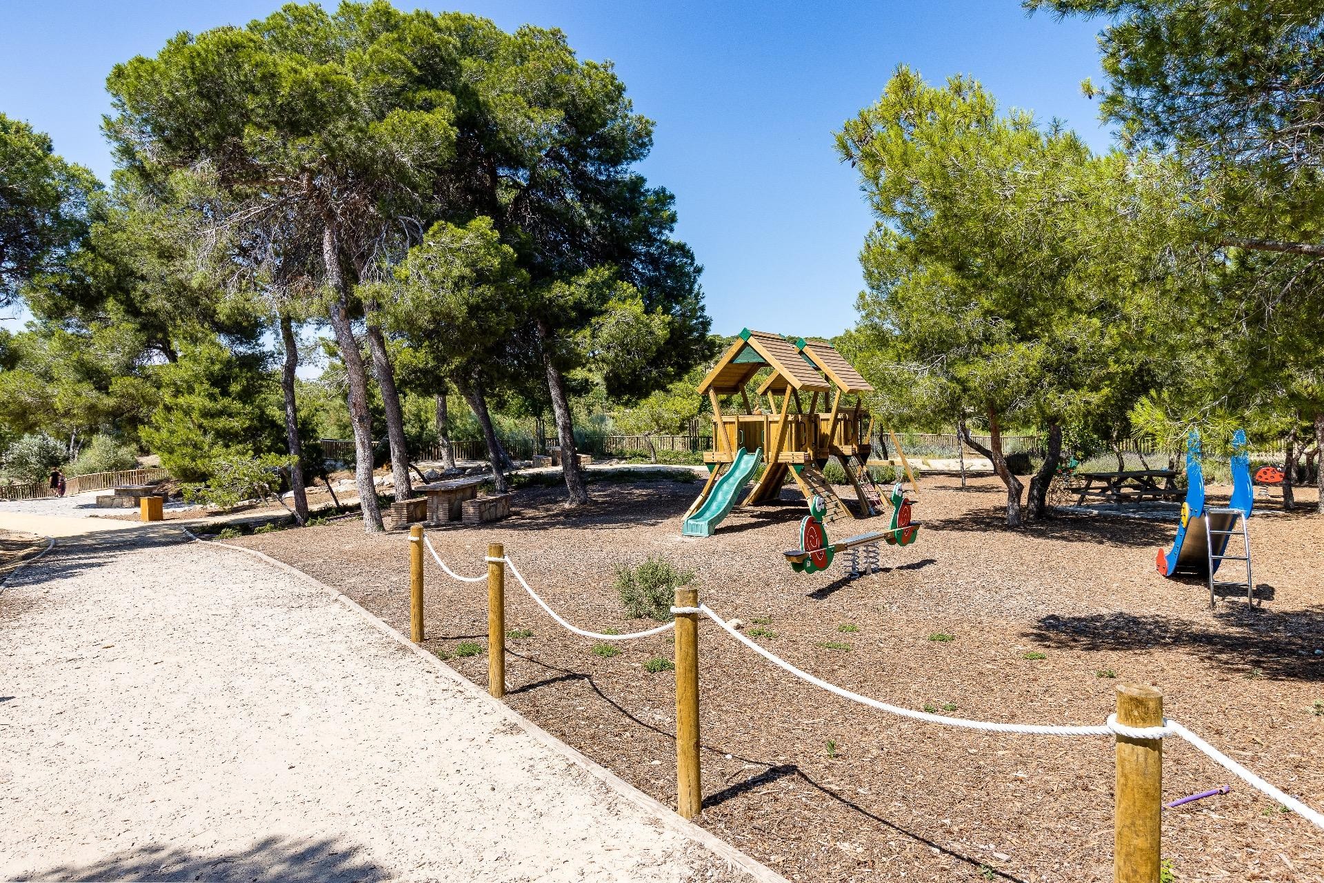 Återförsäljning - Town House -
Ciudad Quesada - Costa Blanca