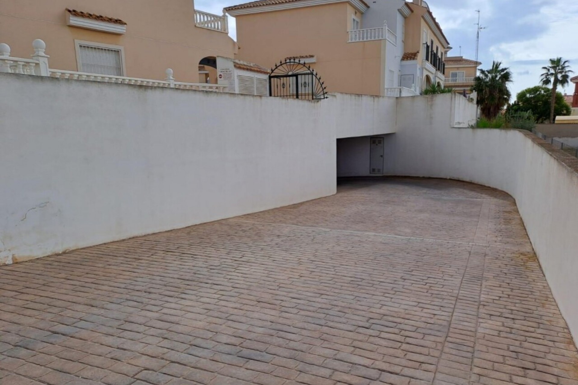 Återförsäljning - Town House -
Ciudad Quesada - Costa Blanca