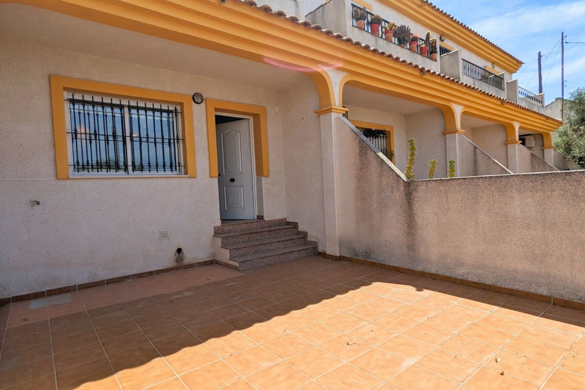 Återförsäljning - Town House -
Daya Nueva - Costa Blanca