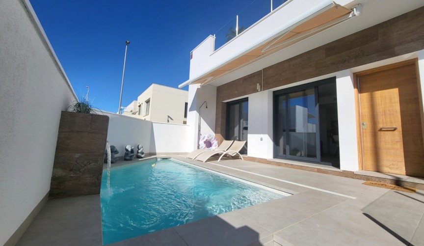 Återförsäljning - Town House -
Daya Vieja - Costa Blanca